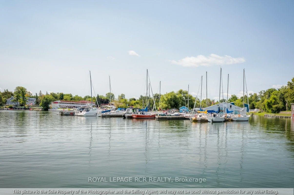 Photo 37 of 11 Jacksons Point Avenue, Georgina, Sutton & Jackson's Point — HOMEH