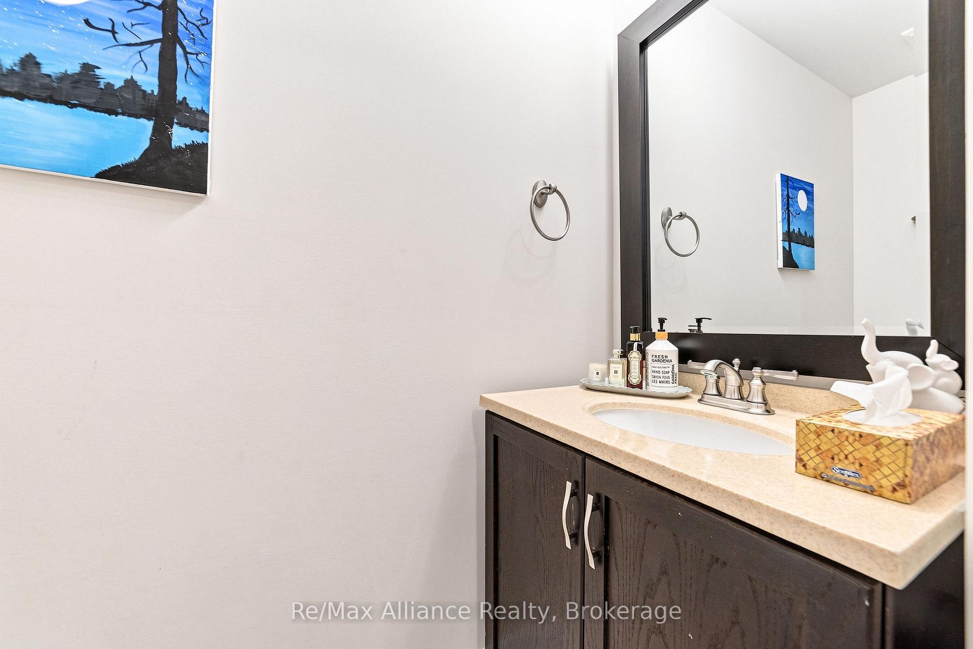 Photo 16 of 2404 Rideau Drive, Oakville, Joshua Creek — HOMEH