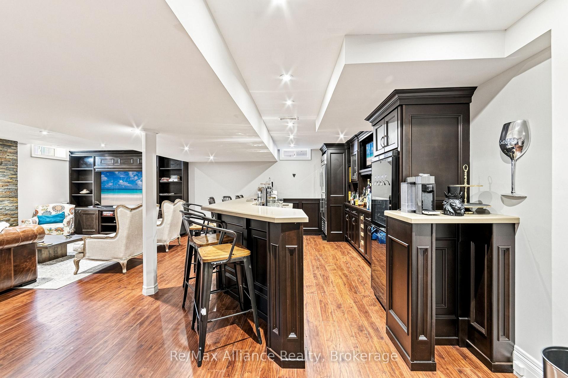 Photo 36 of 2404 Rideau Drive, Oakville, Joshua Creek — HOMEH