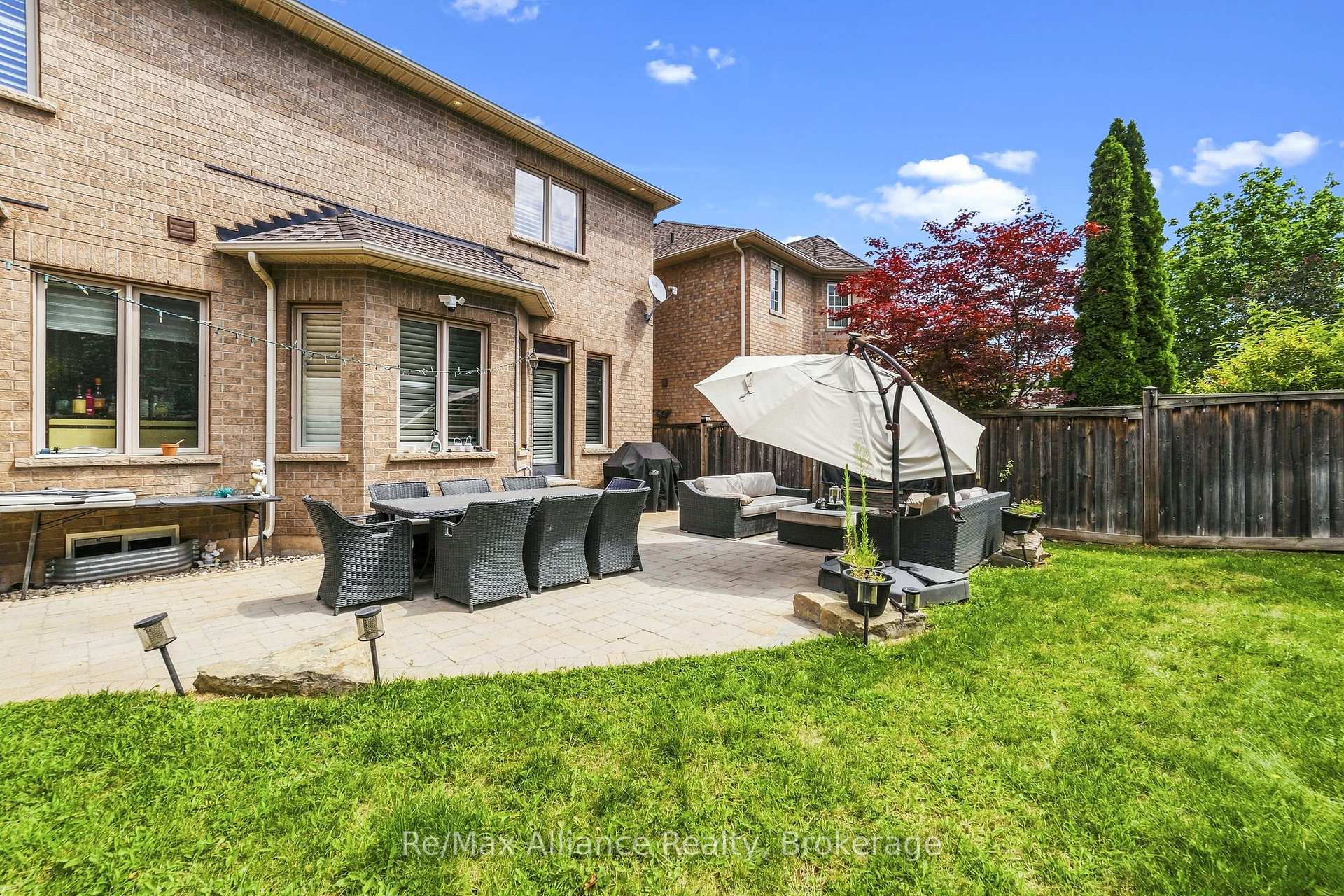 Photo 39 of 2404 Rideau Drive, Oakville, Joshua Creek — HOMEH
