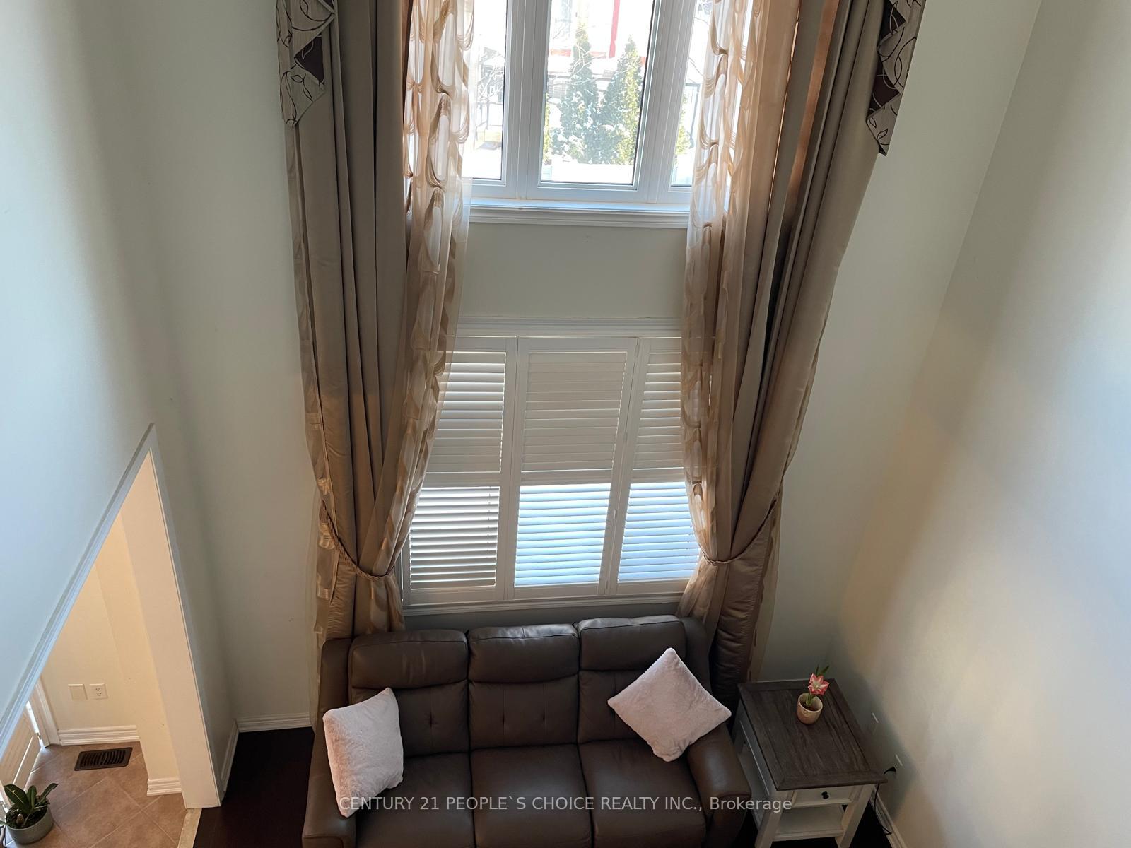 Photo 14 of 2486 Wasaga Drive, Oakville, Joshua Creek — HOMEH