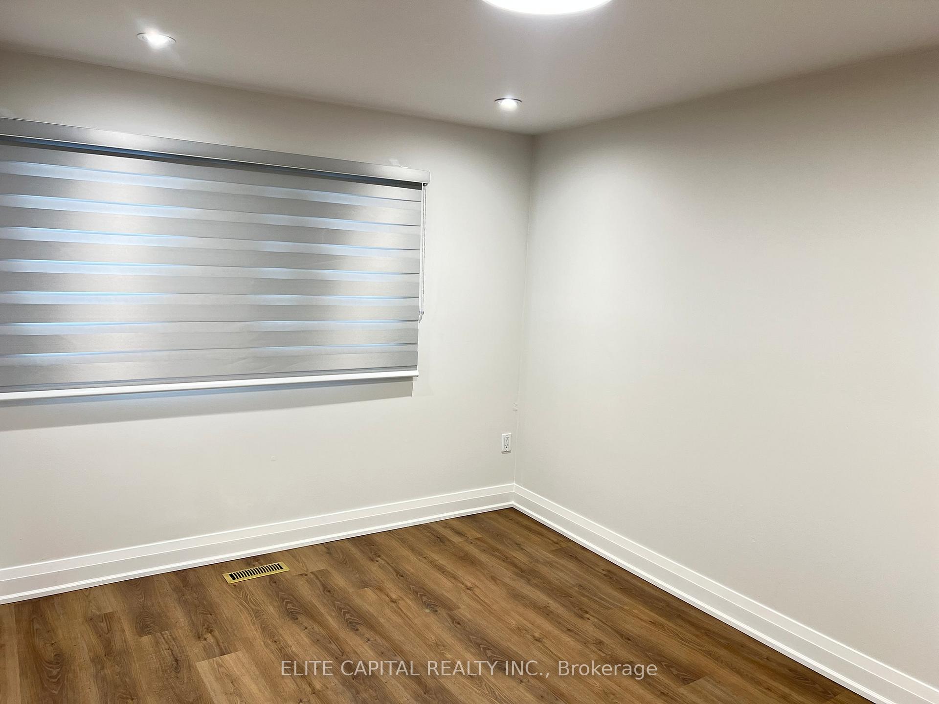 Photo 10 of 124 Wagon Trail Way, North York, Pleasant View — HOMEH