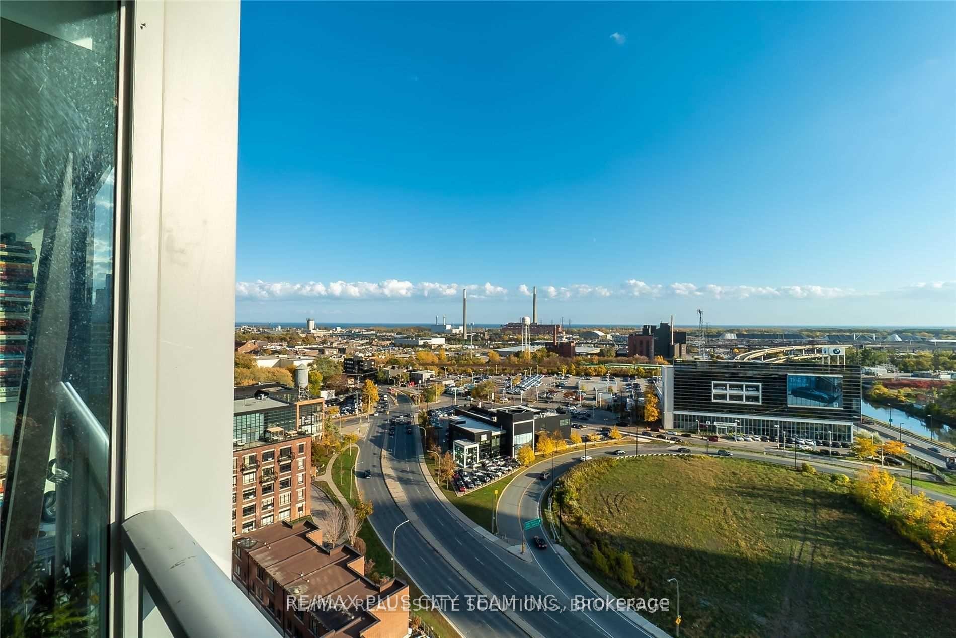 Photo 13 of Unit 1405, 15 Baseball Place, Toronto, South Riverdale — HOMEH