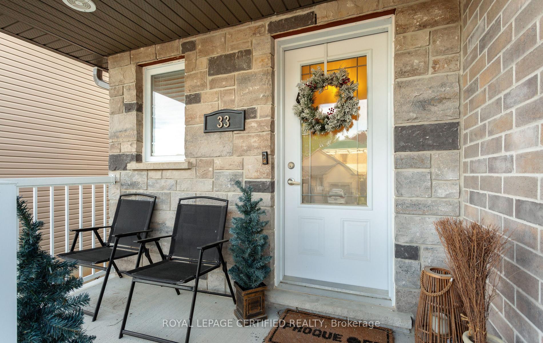 Photo 3 of 33 Kendell Lane, Ingersoll, Ingersoll - North — HOMEH