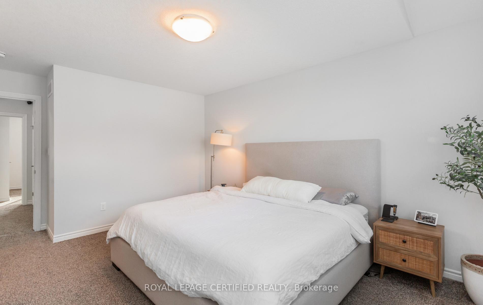 Photo 27 of 33 Kendell Lane, Ingersoll, Ingersoll - North — HOMEH