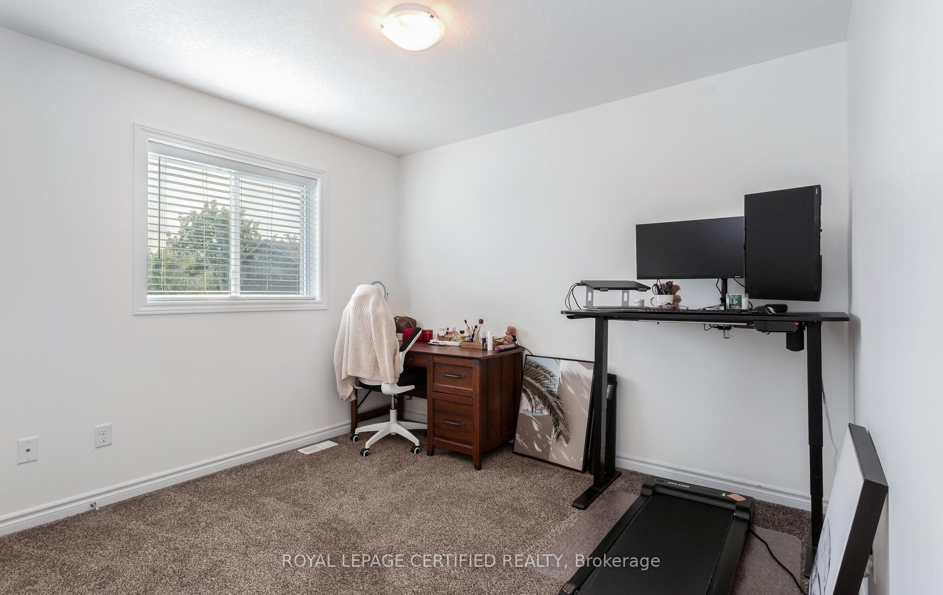 Photo 33 of 33 Kendell Lane, Ingersoll, Ingersoll - North — HOMEH