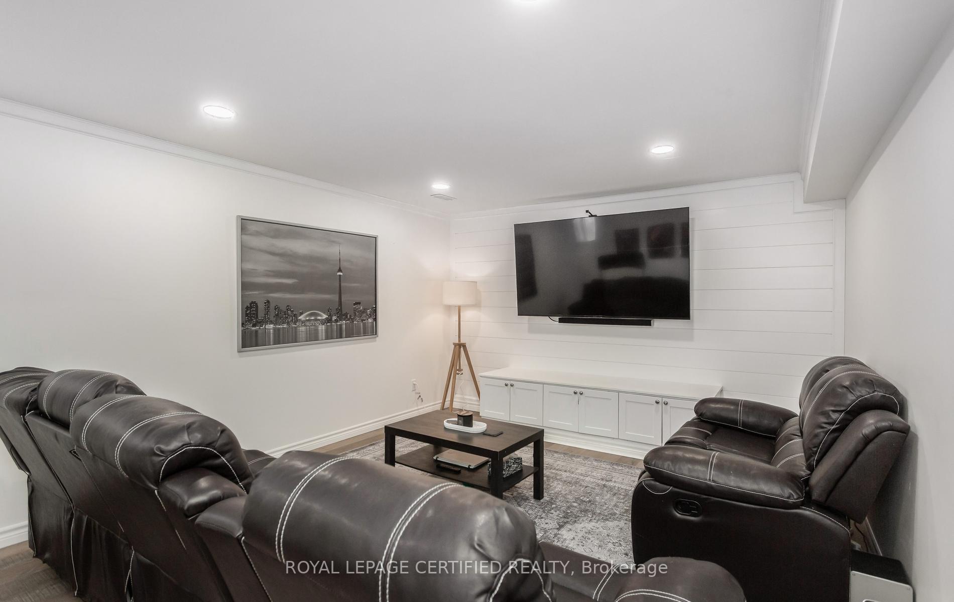 Photo 42 of 33 Kendell Lane, Ingersoll, Ingersoll - North — HOMEH