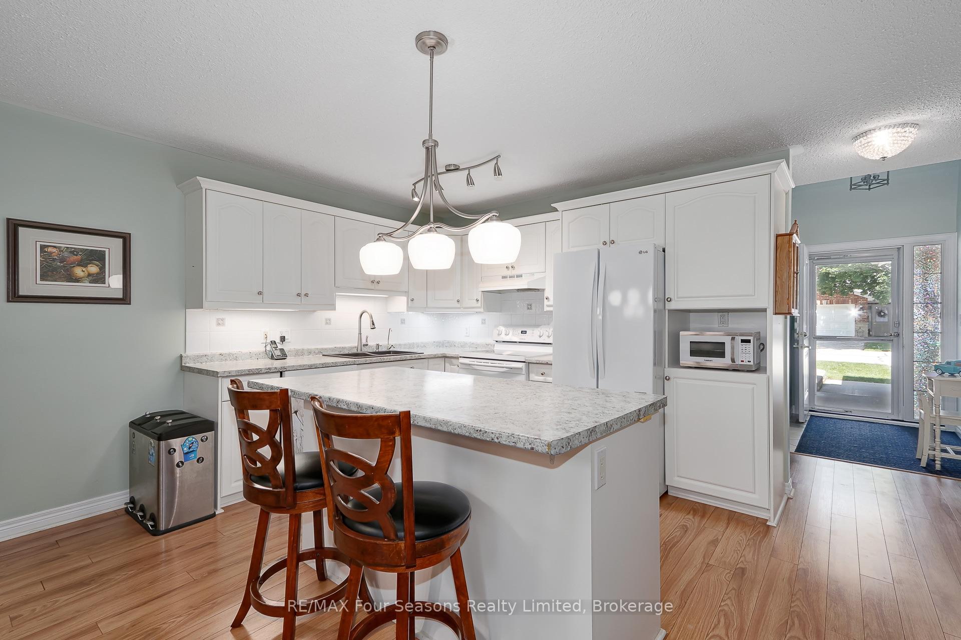 Photo 13 of Unit 27, 275 Huron Street, Clearview, Stayner — HOMEH