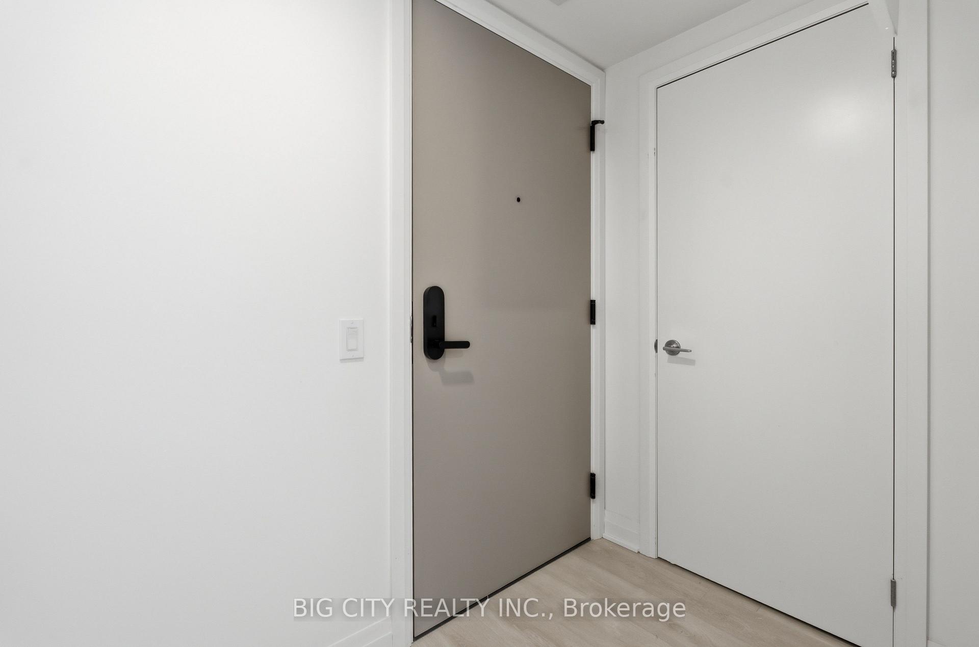 Photo 3 of Unit 310, 25 Frederick Todd Way, Toronto, East York — HOMEH