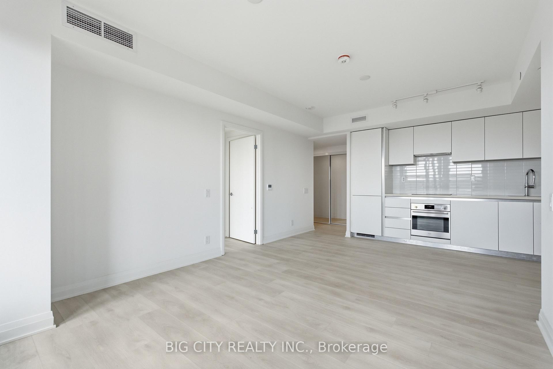 Photo 10 of Unit 310, 25 Frederick Todd Way, Toronto, East York — HOMEH