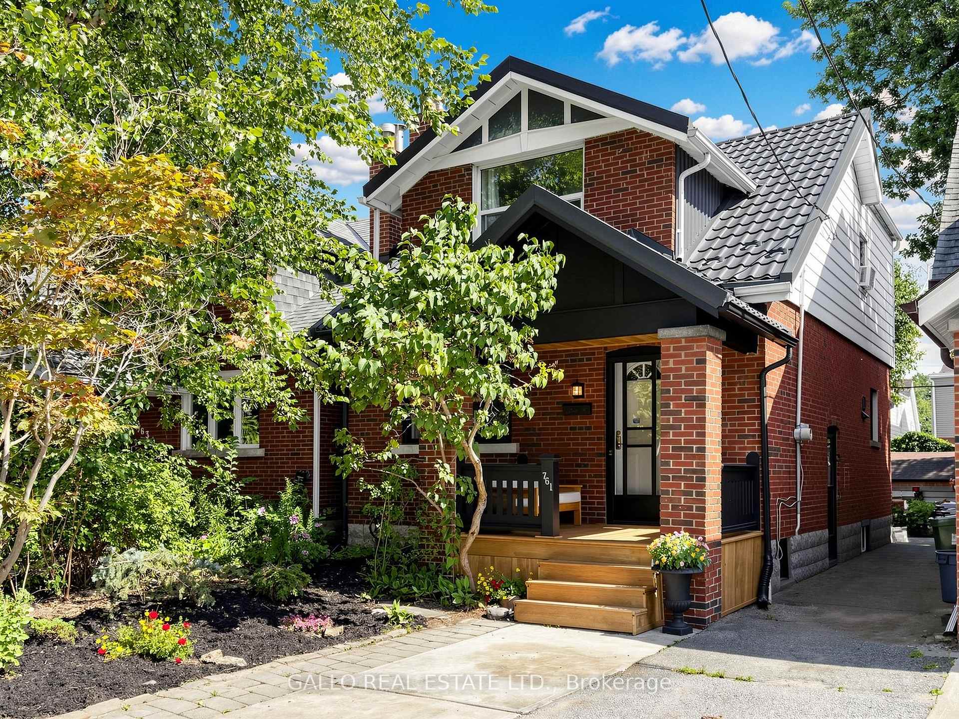 Photo 1 of 761 Sammon Avenue S, Toronto, Danforth Village-East York — HOMEH
