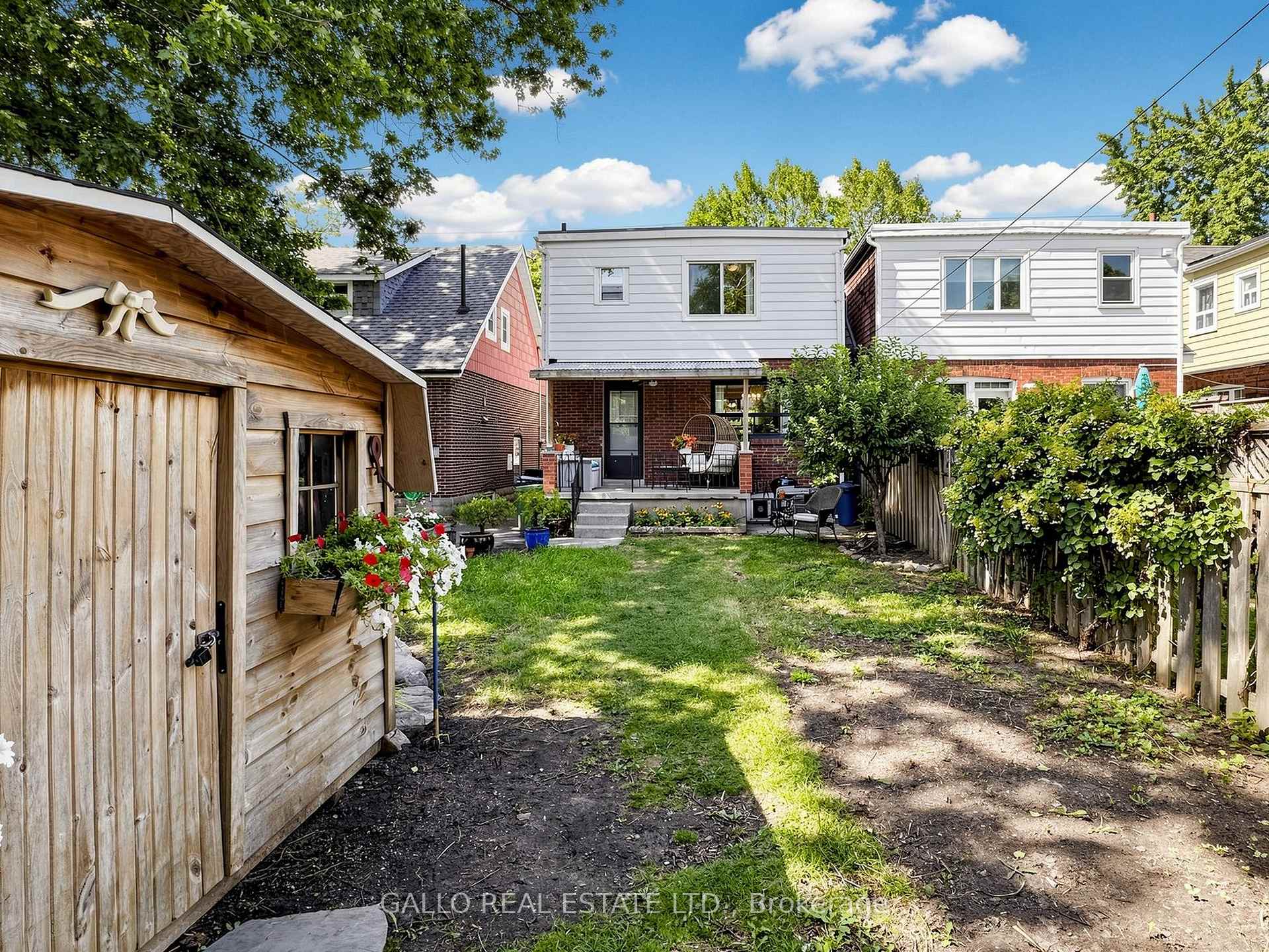 Photo 29 of 761 Sammon Avenue S, Toronto, Danforth Village-East York — HOMEH