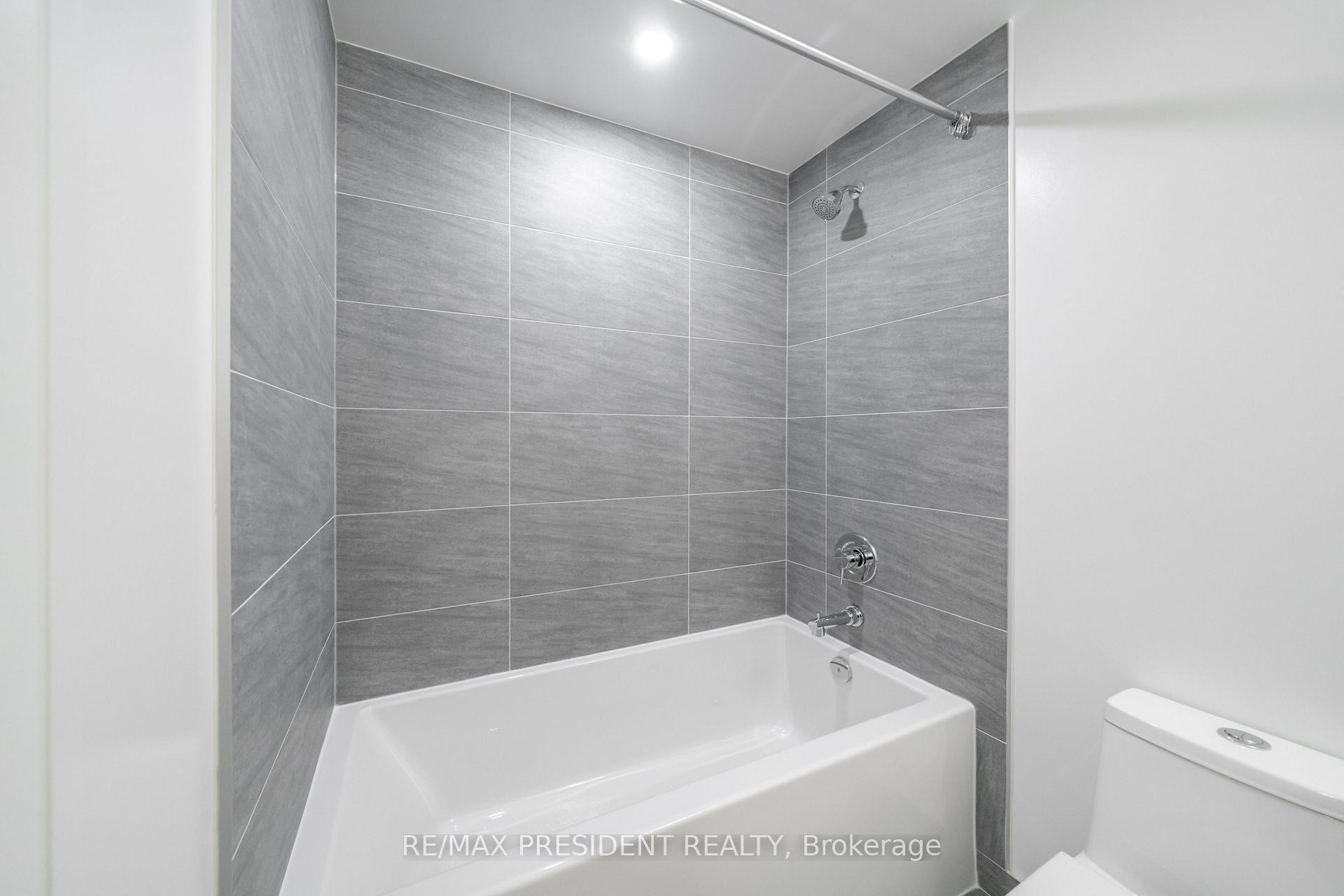 Photo 13 of Unit 511, 400 King Street W, Toronto, Waterfront Communities — HOMEH