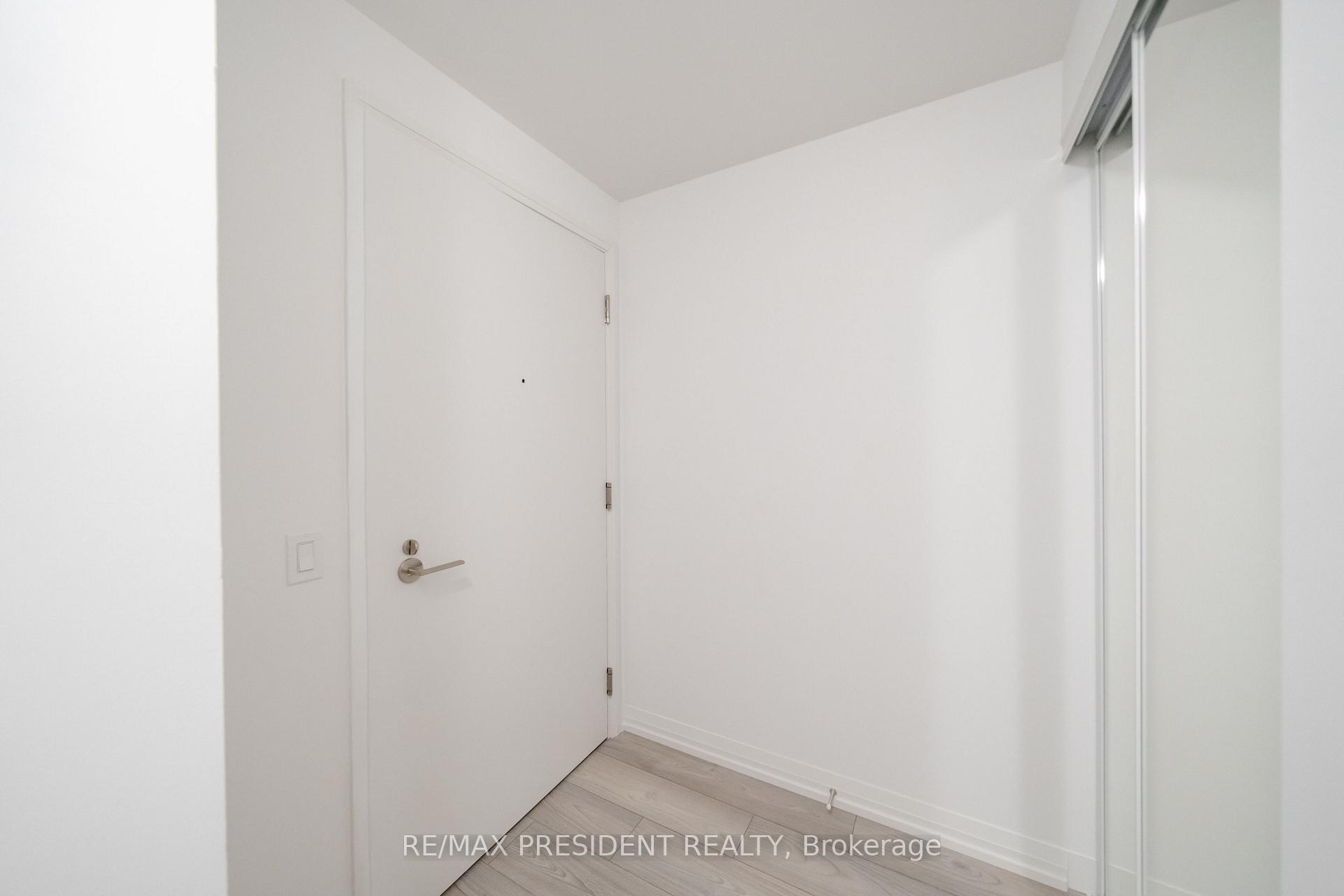 Photo 15 of Unit 511, 400 King Street W, Toronto, Waterfront Communities — HOMEH