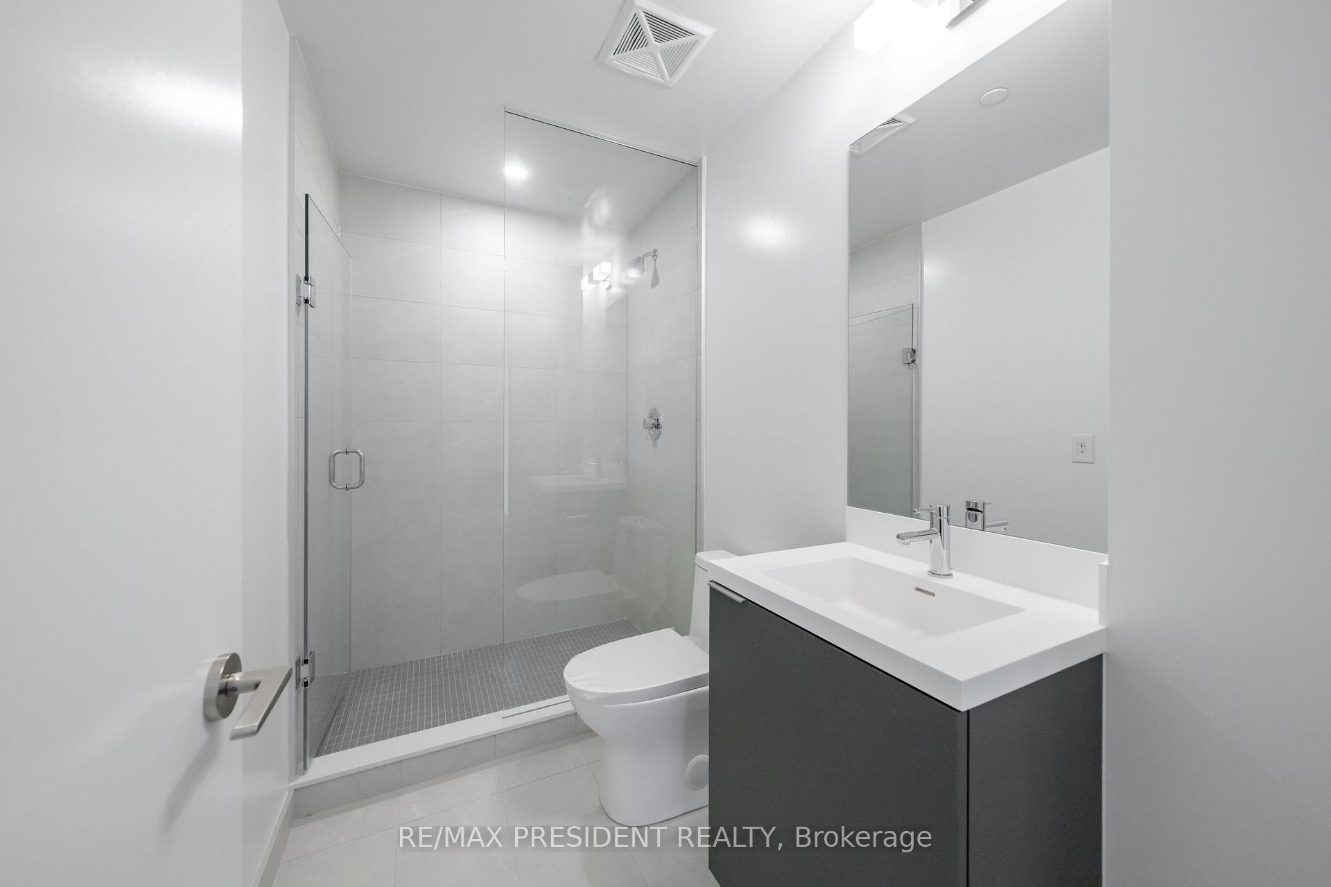 Photo 22 of Unit 511, 400 King Street W, Toronto, Waterfront Communities — HOMEH