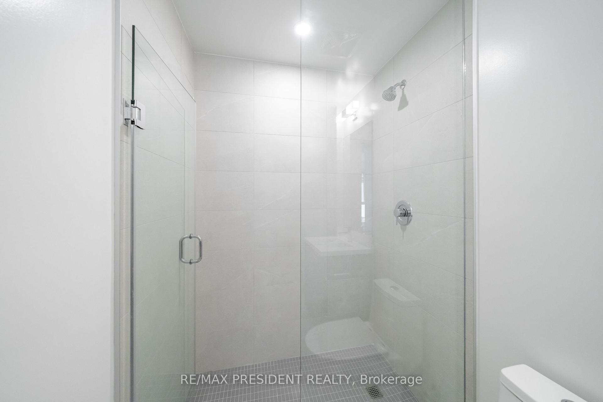 Photo 24 of Unit 511, 400 King Street W, Toronto, Waterfront Communities — HOMEH