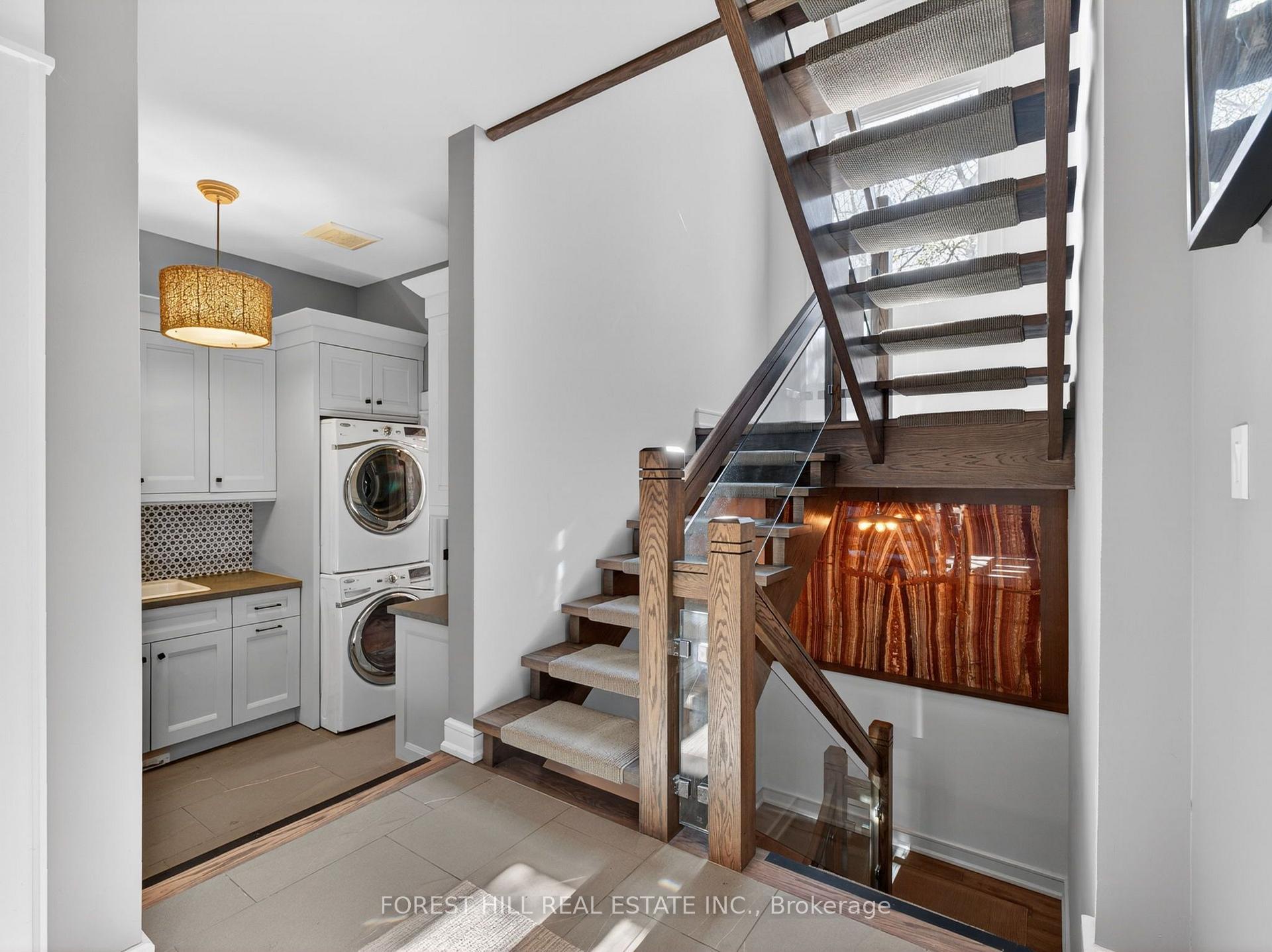 Photo 19 of 44-46 Gray Lane, Barrie, Innis-Shore — HOMEH