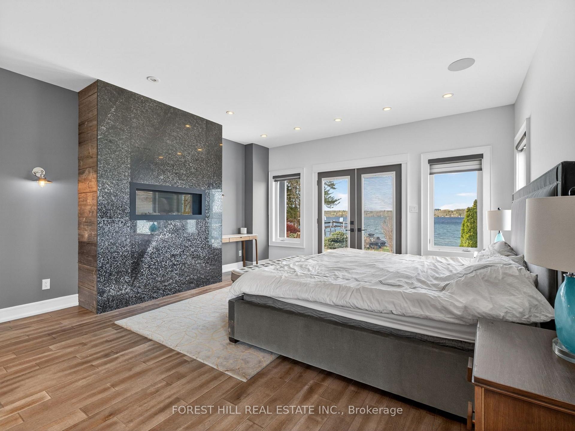Photo 26 of 44-46 Gray Lane, Barrie, Innis-Shore — HOMEH