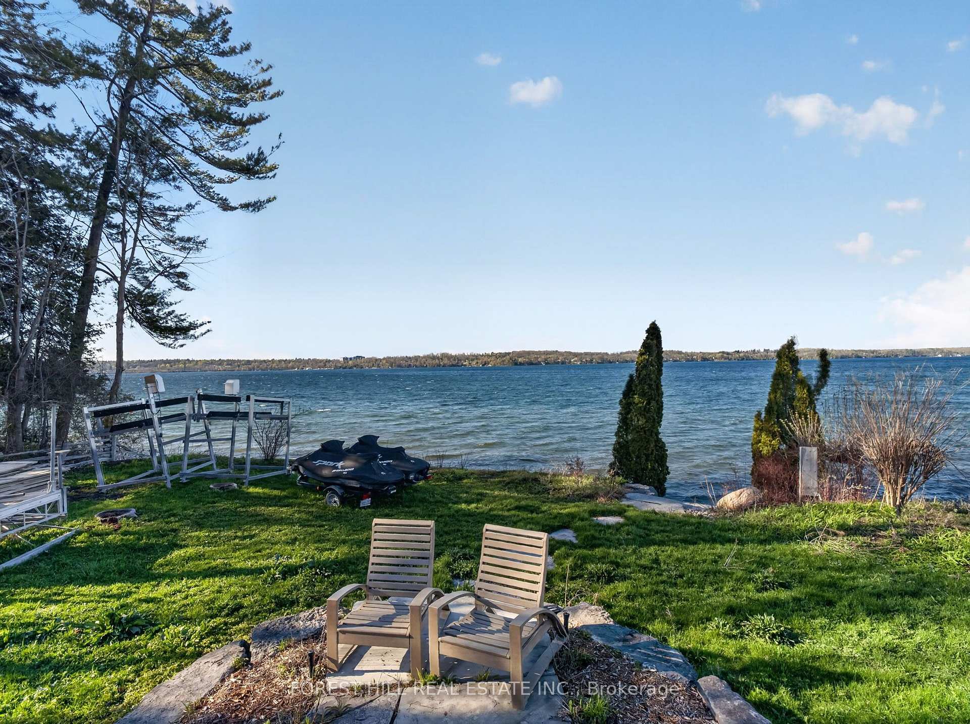 Photo 38 of 44-46 Gray Lane, Barrie, Innis-Shore — HOMEH