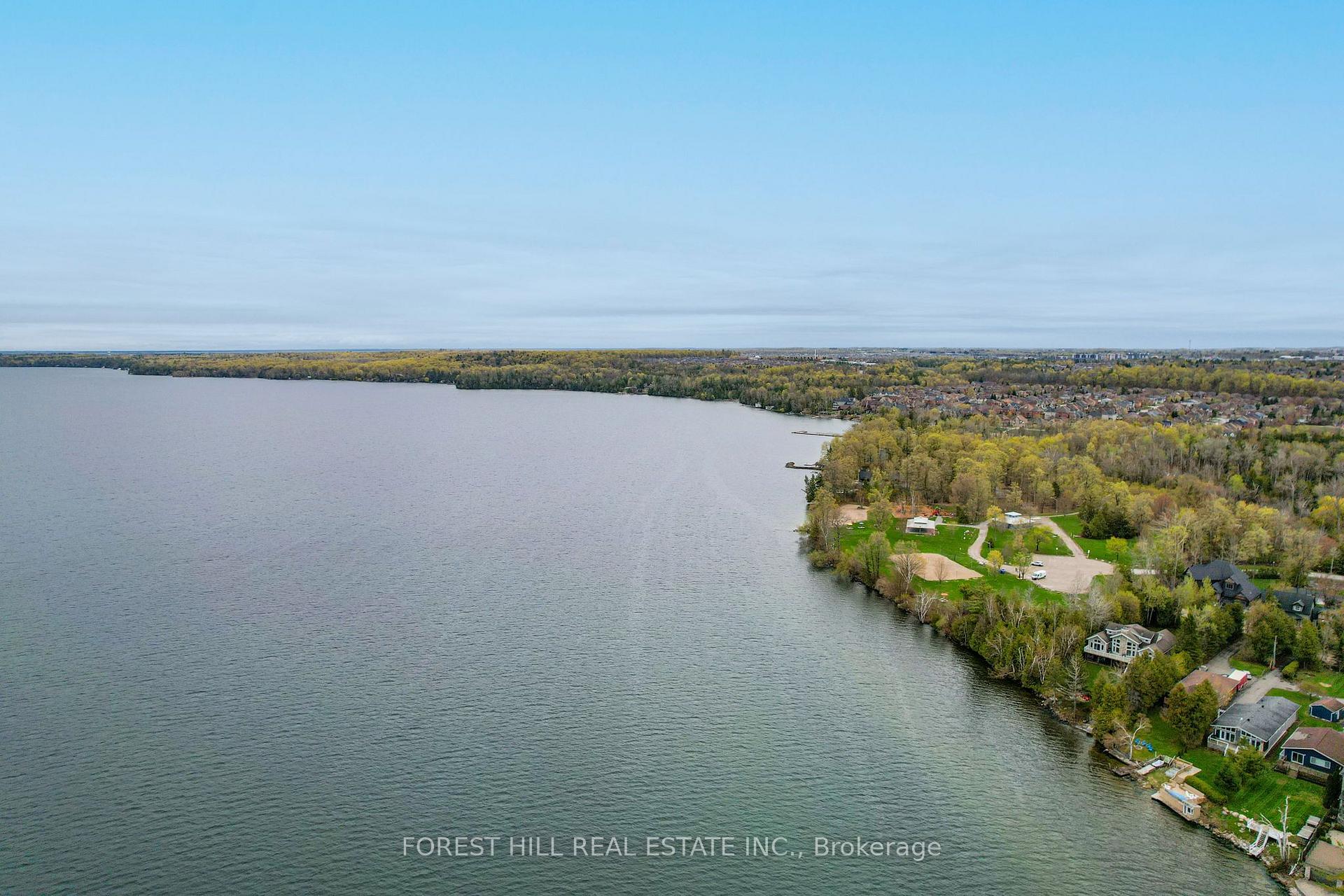 Photo 44 of 44-46 Gray Lane, Barrie, Innis-Shore — HOMEH