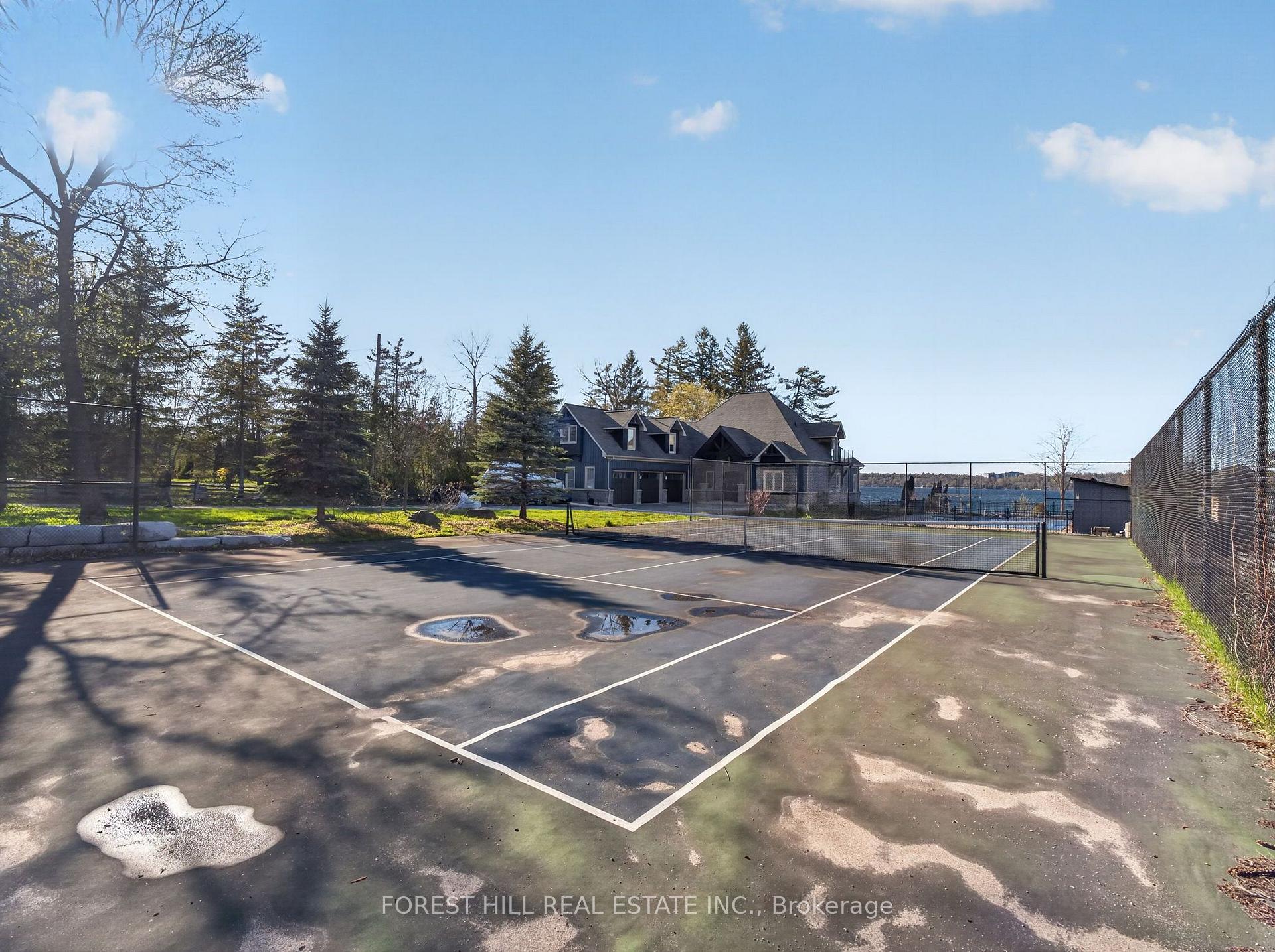 Photo 48 of 44-46 Gray Lane, Barrie, Innis-Shore — HOMEH