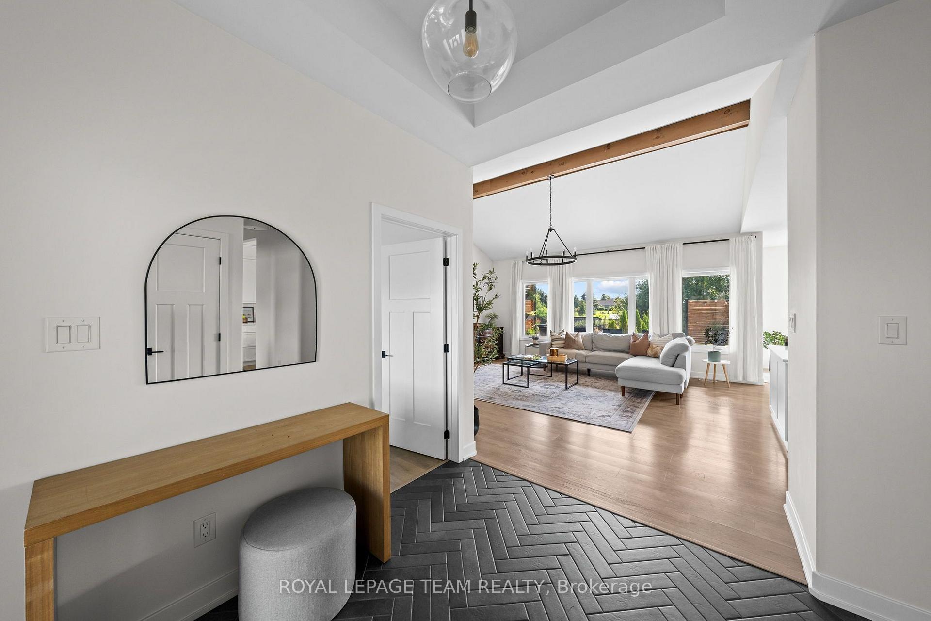 Photo 7 of 200 Summerview Terrace, Ottawa, Greely — HOMEH
