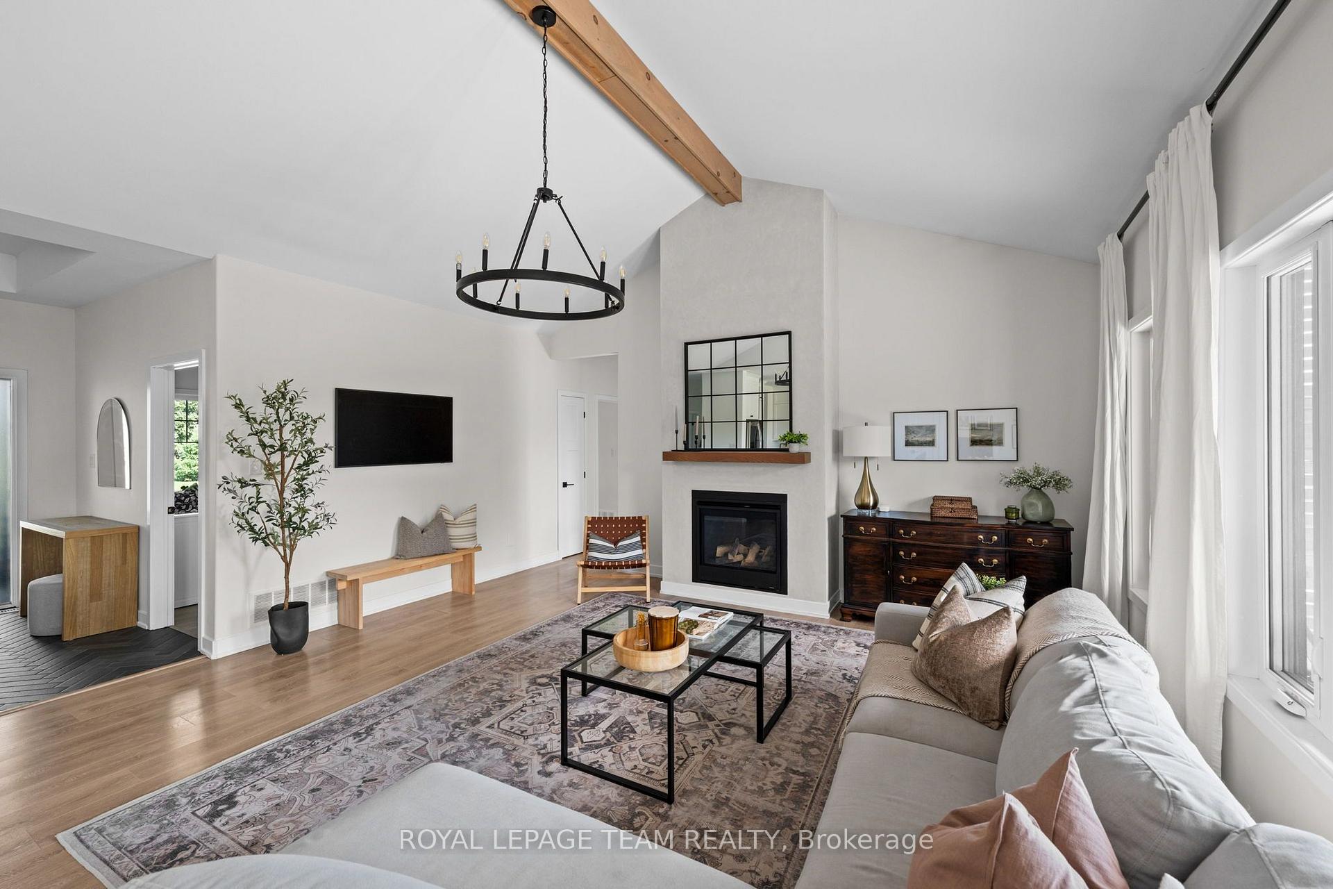 Photo 9 of 200 Summerview Terrace, Ottawa, Greely — HOMEH