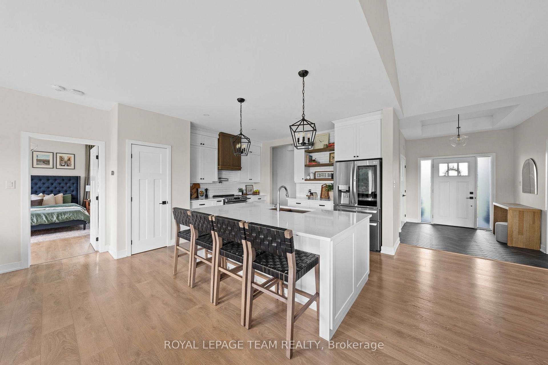 Photo 11 of 200 Summerview Terrace, Ottawa, Greely — HOMEH
