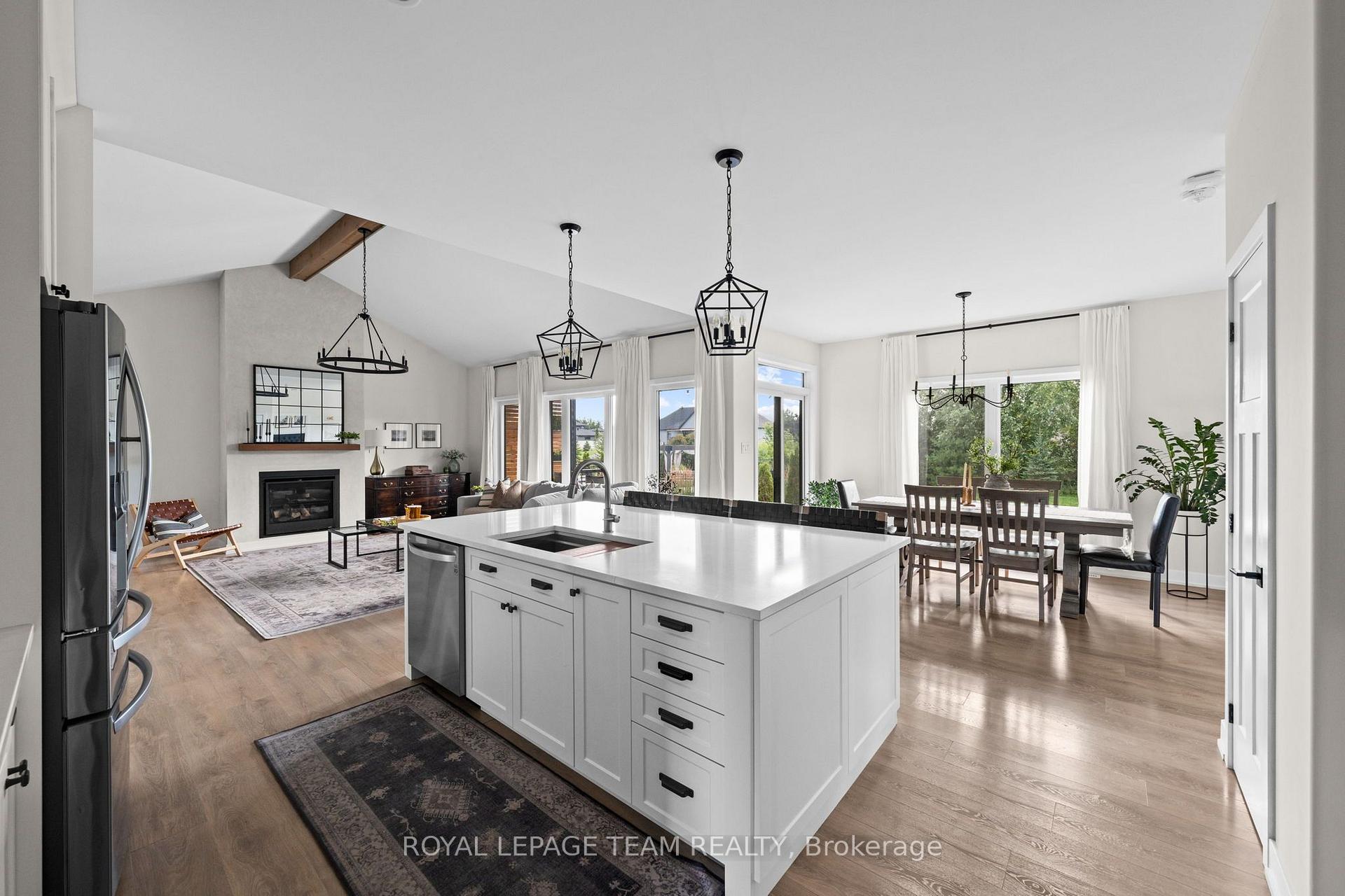 Photo 15 of 200 Summerview Terrace, Ottawa, Greely — HOMEH