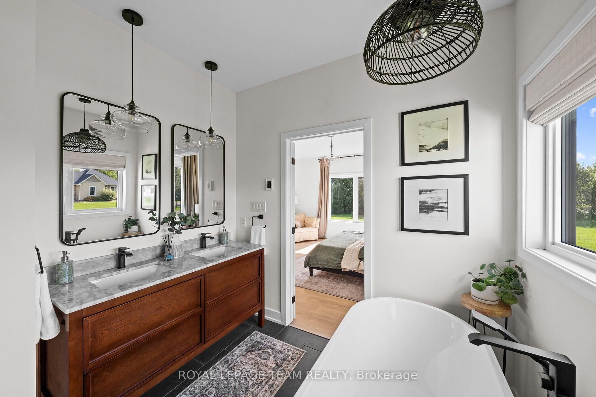 Photo 22 of 200 Summerview Terrace, Ottawa, Greely — HOMEH