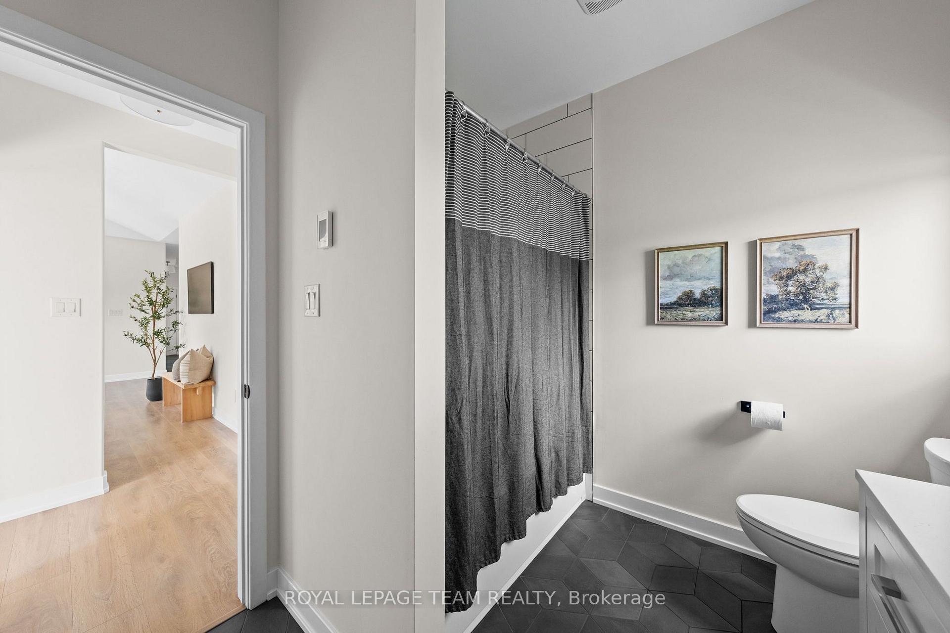 Photo 27 of 200 Summerview Terrace, Ottawa, Greely — HOMEH