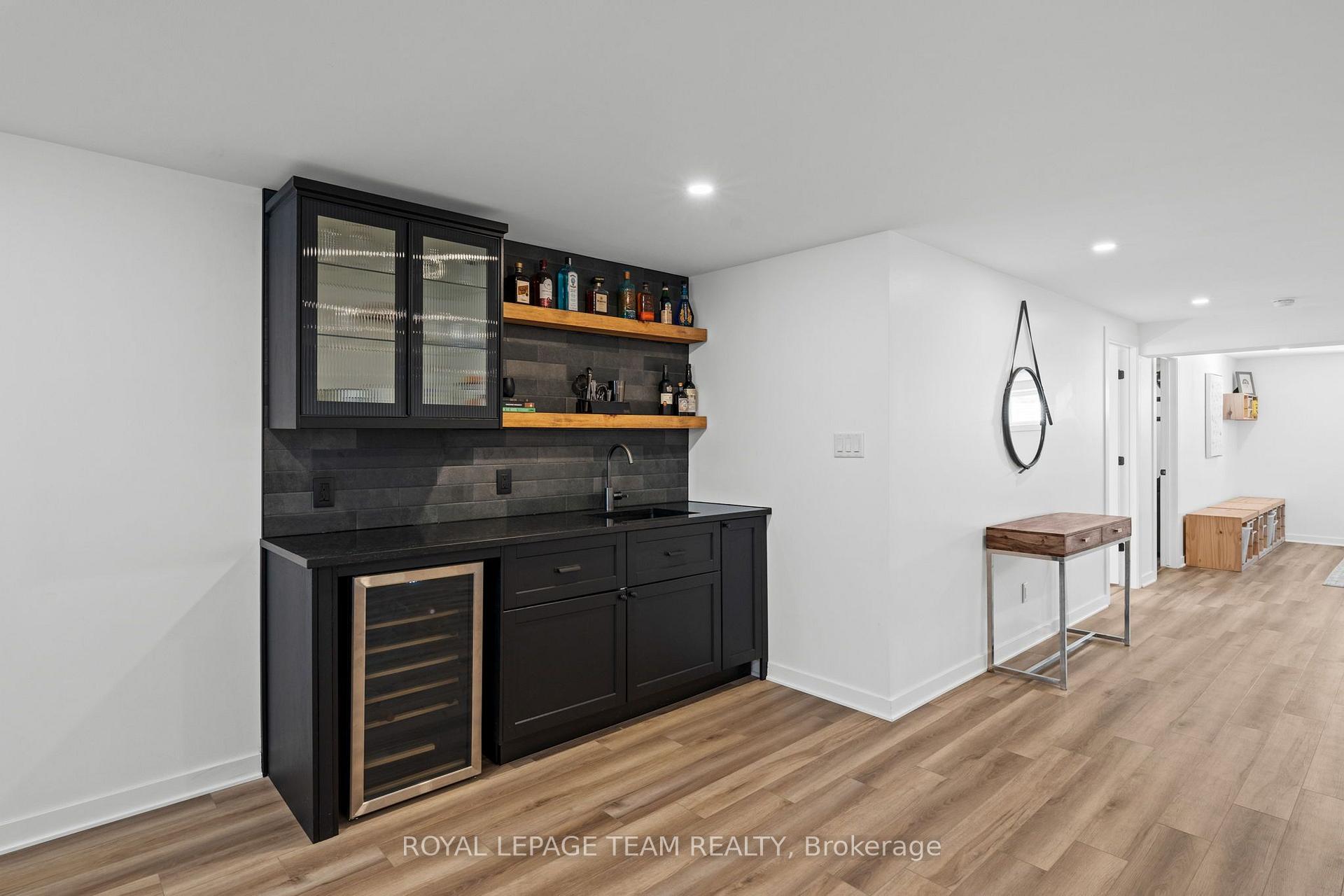 Photo 34 of 200 Summerview Terrace, Ottawa, Greely — HOMEH