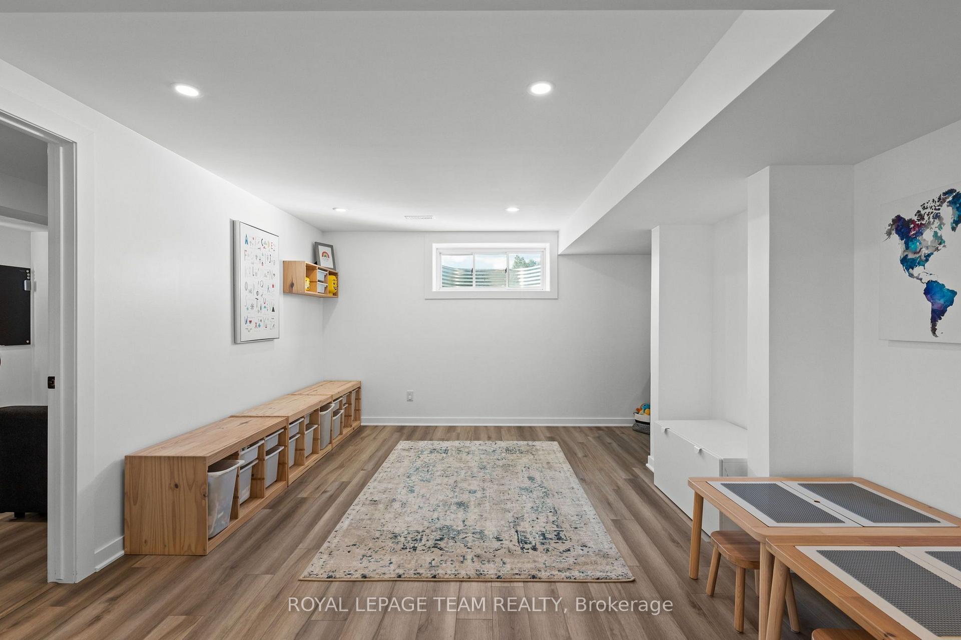 Photo 35 of 200 Summerview Terrace, Ottawa, Greely — HOMEH