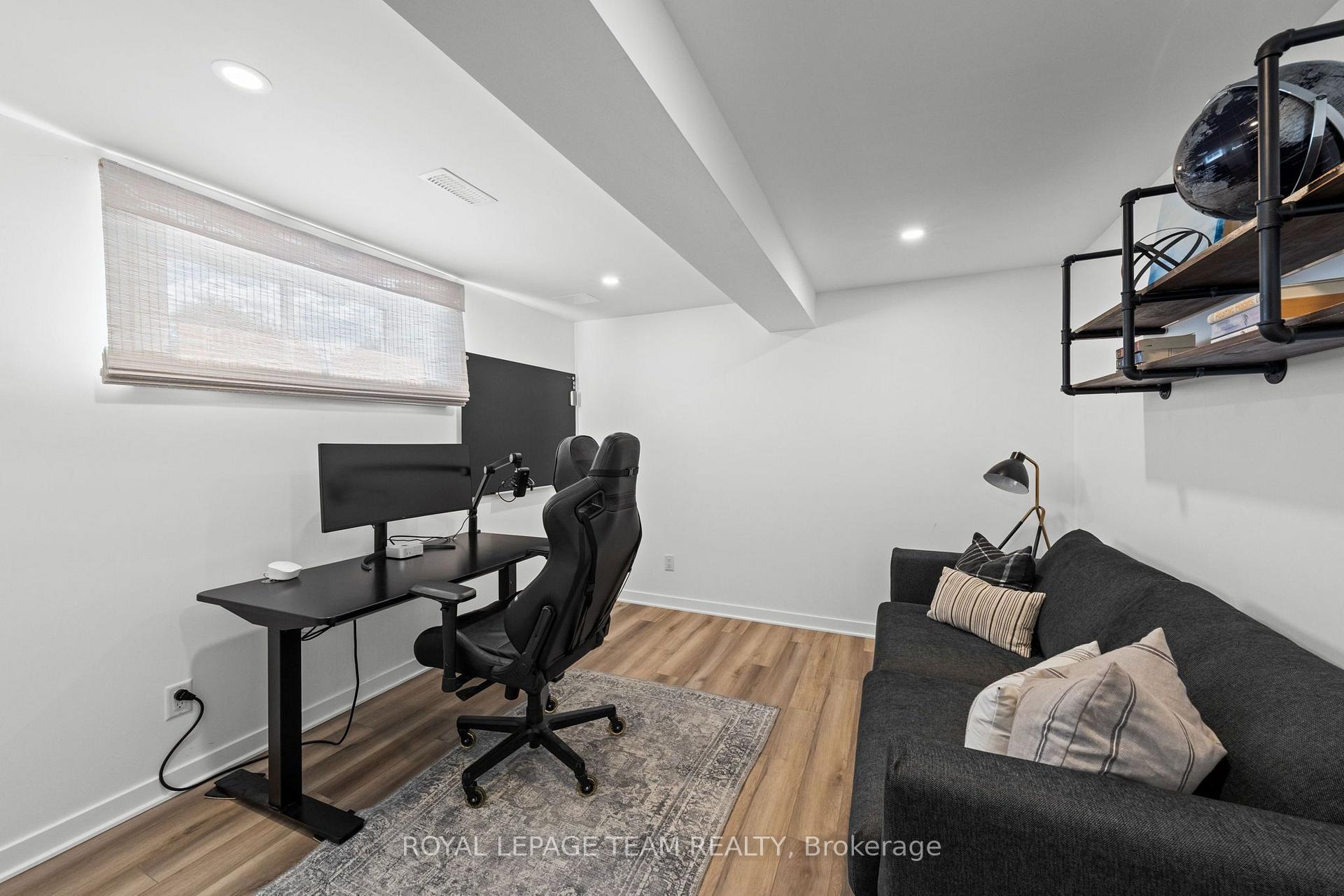 Photo 36 of 200 Summerview Terrace, Ottawa, Greely — HOMEH
