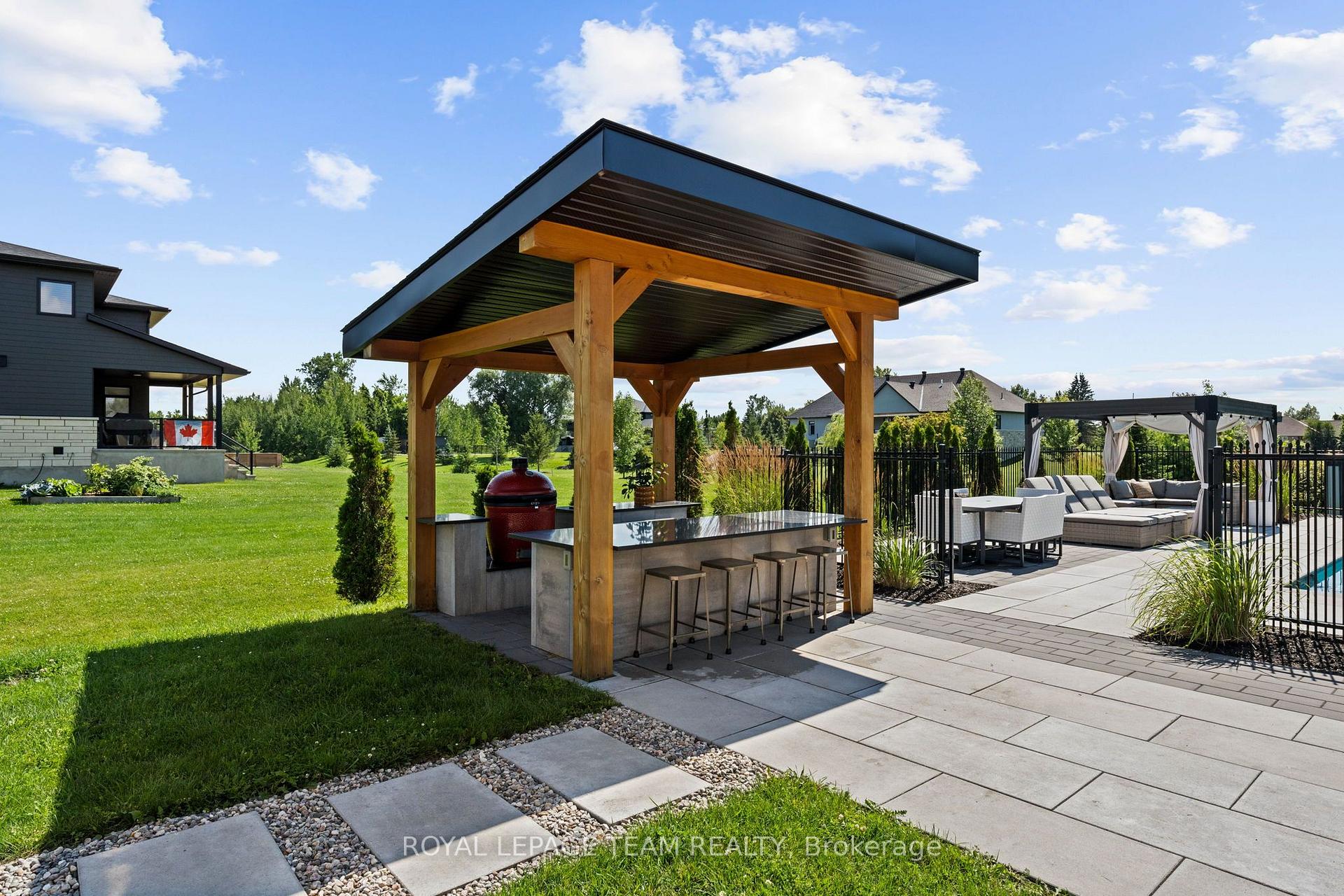 Photo 49 of 200 Summerview Terrace, Ottawa, Greely — HOMEH