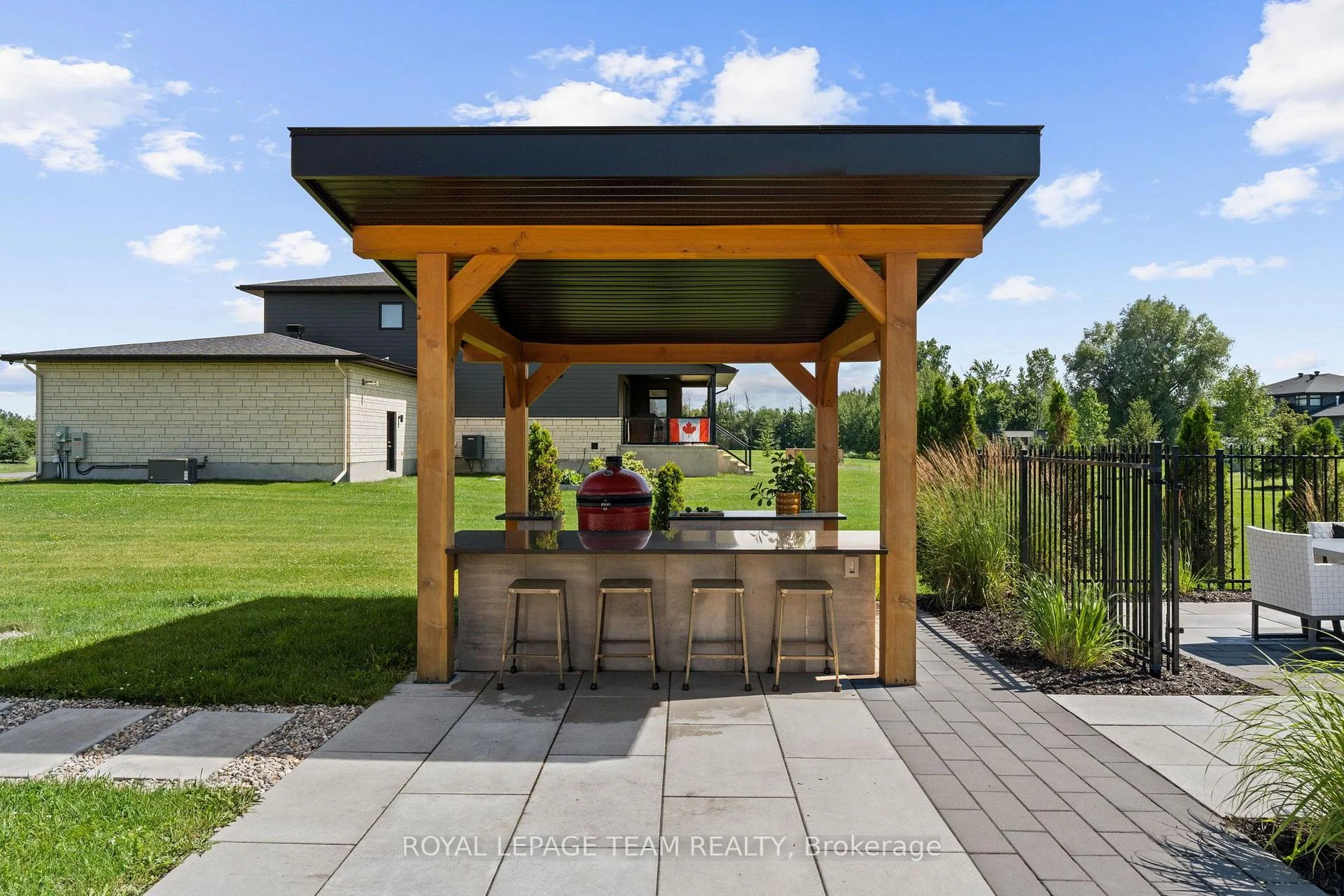 Photo 50 of 200 Summerview Terrace, Ottawa, Greely — HOMEH