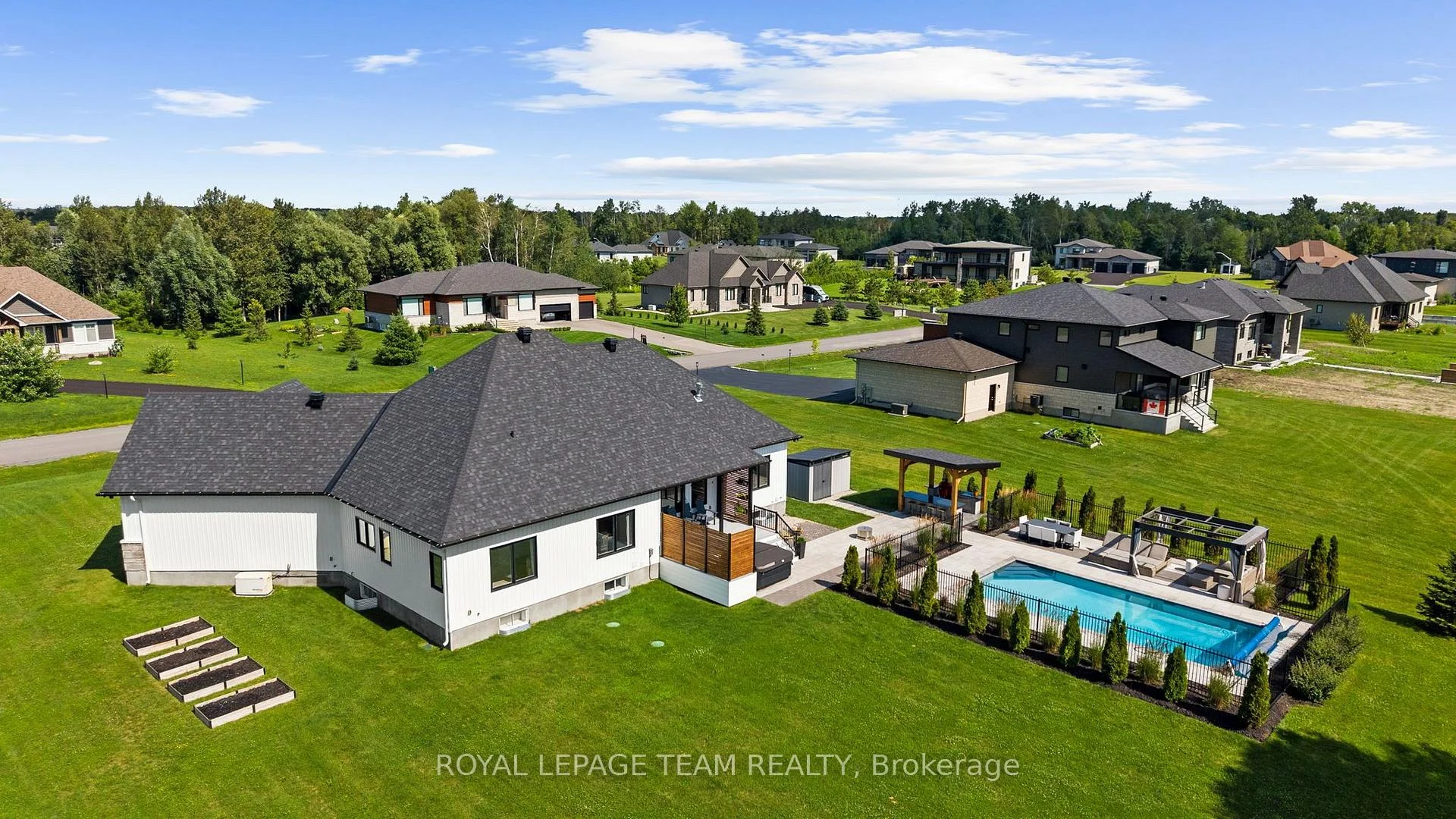 Photo 57 of 200 Summerview Terrace, Ottawa, Greely — HOMEH