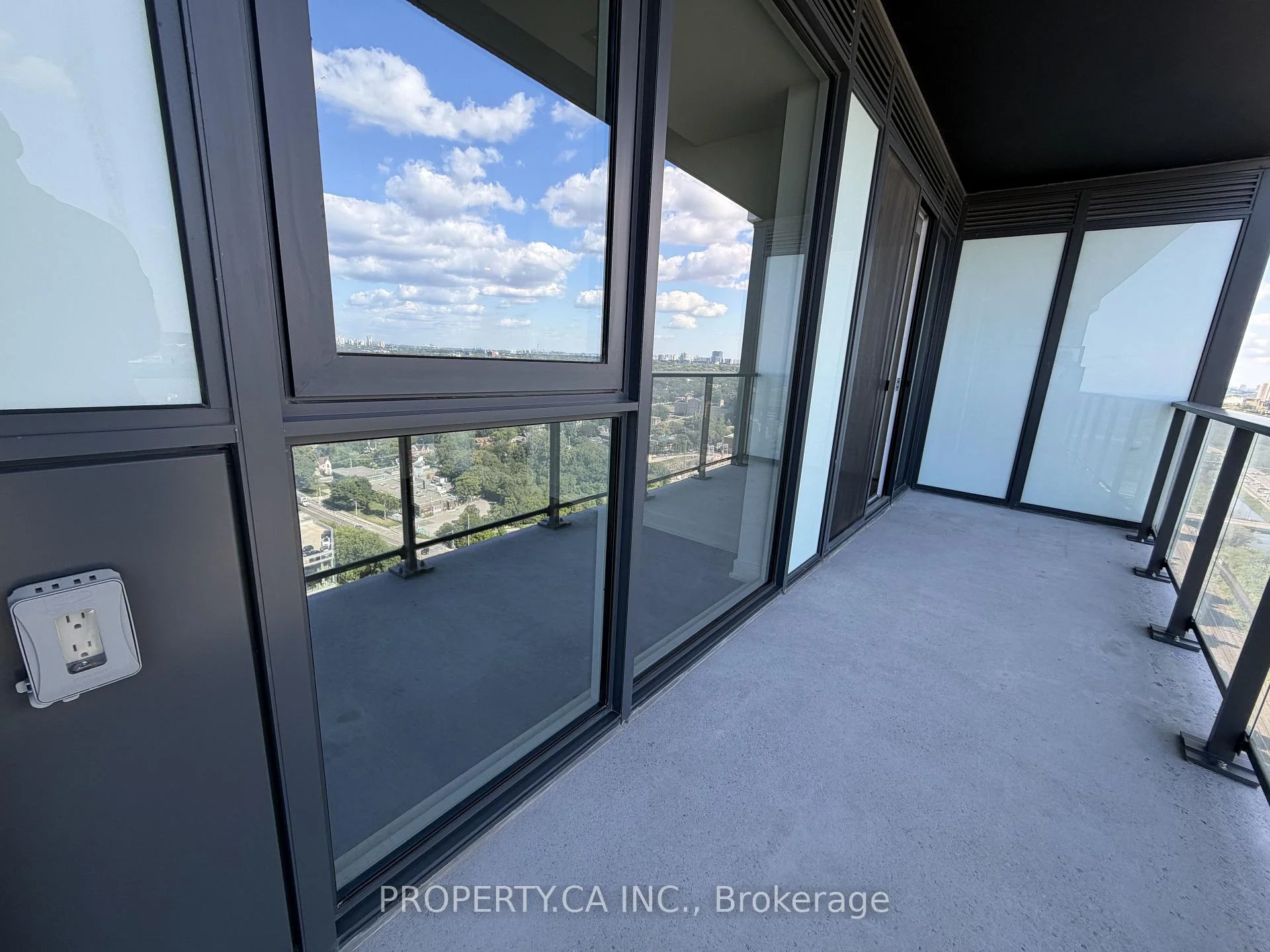 Photo 7 of Unit 2513, 5 Defries Street, Toronto, Regent Park — HOMEH