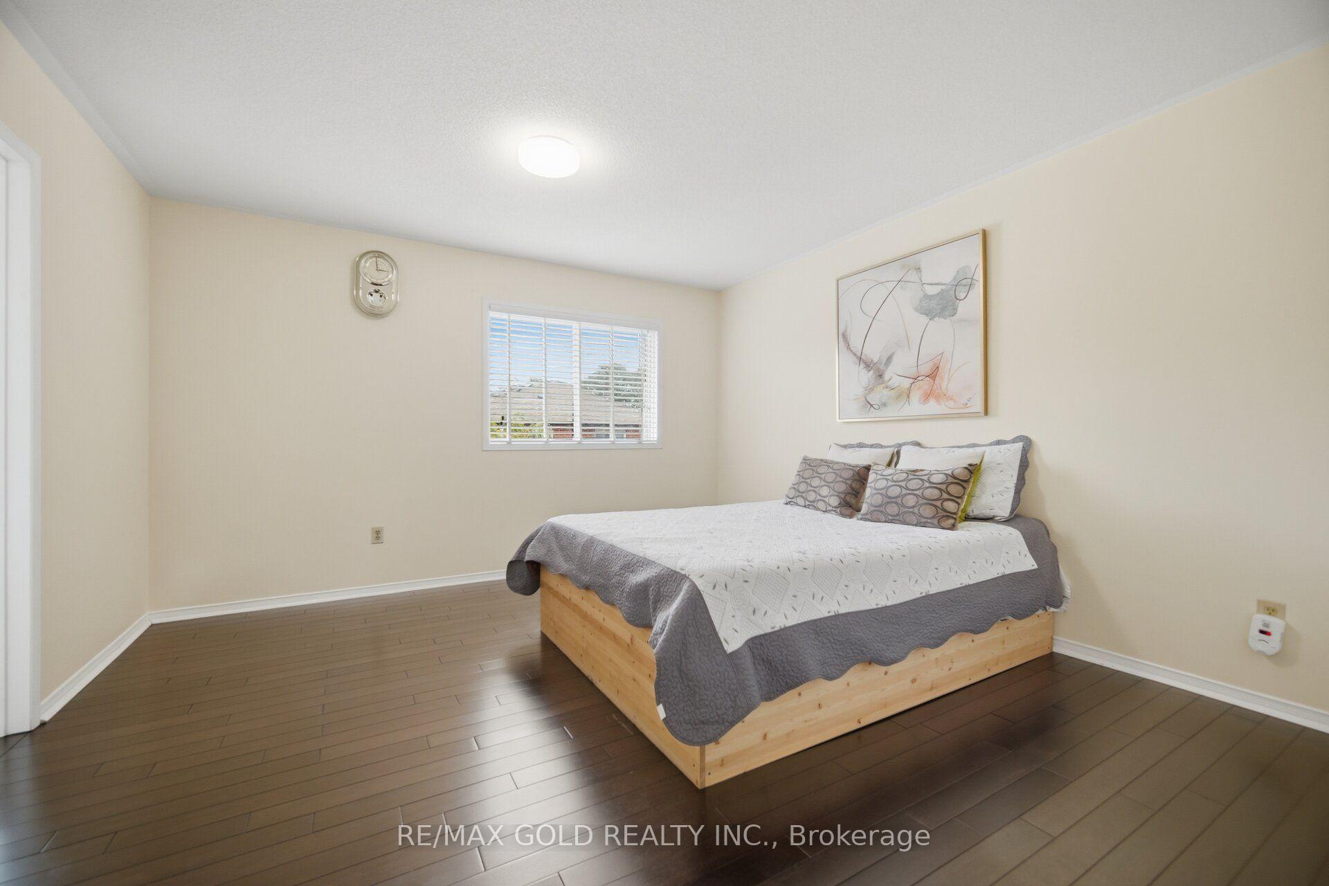 Photo 19 of 53 Cedarwood Crescent, Brampton, Brampton West — HOMEH