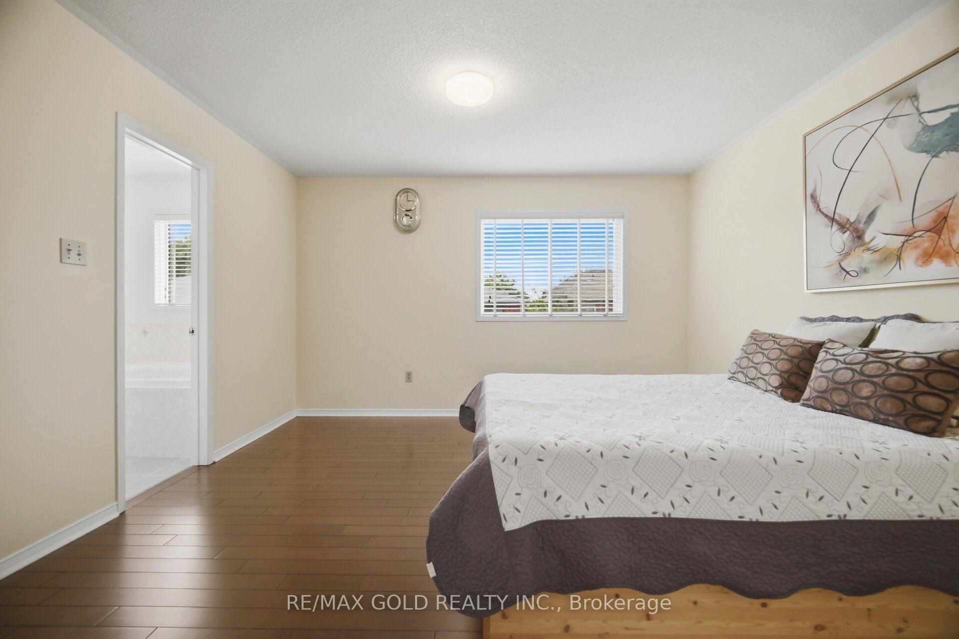 Photo 20 of 53 Cedarwood Crescent, Brampton, Brampton West — HOMEH