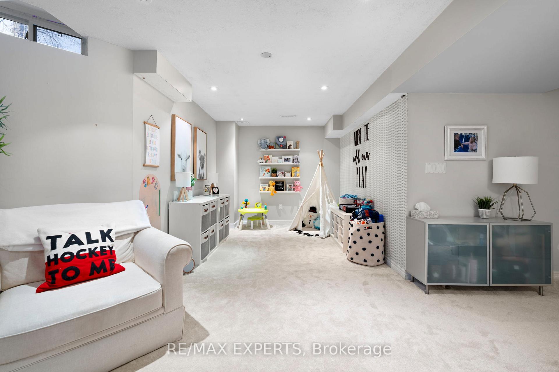 Photo 29 of 28 Crestridge Drive, Caledon, Bolton North — HOMEH