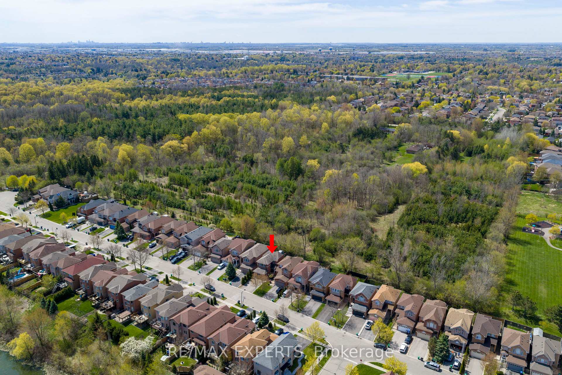 Photo 47 of 28 Crestridge Drive, Caledon, Bolton North — HOMEH