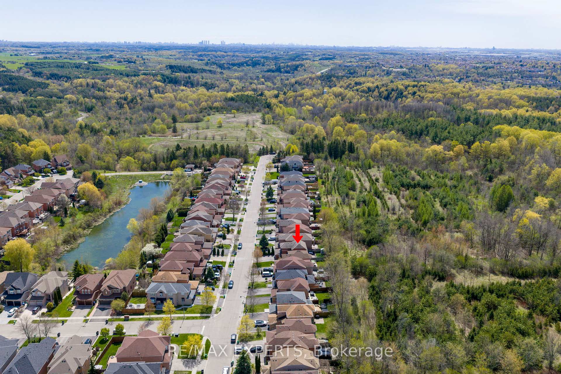 Photo 48 of 28 Crestridge Drive, Caledon, Bolton North — HOMEH