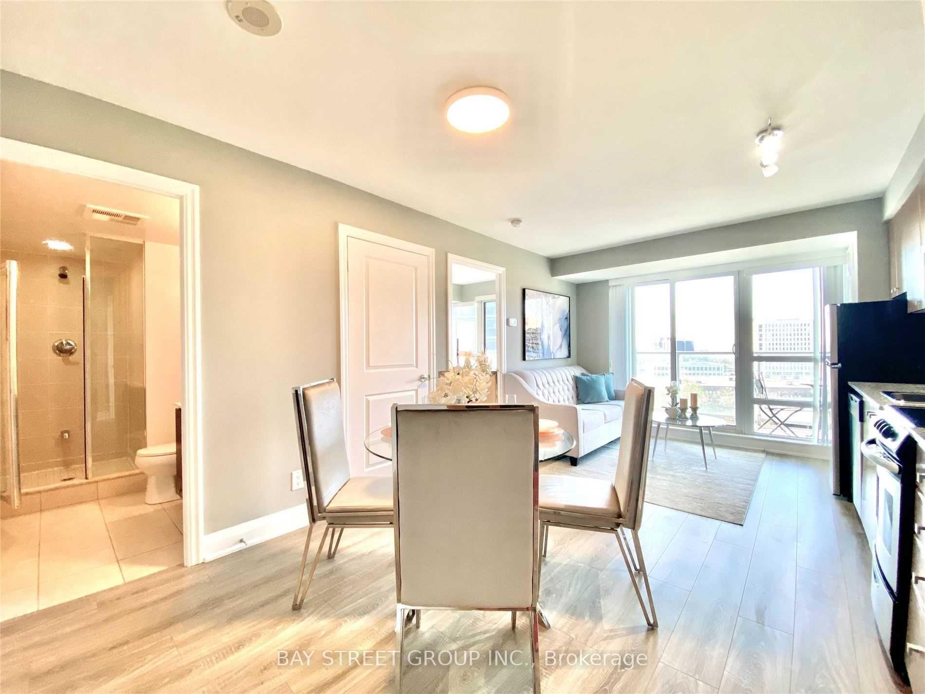 Photo 10 of Unit 801, 2015 Sheppard Avenue E, North York, Henry Farm — HOMEH