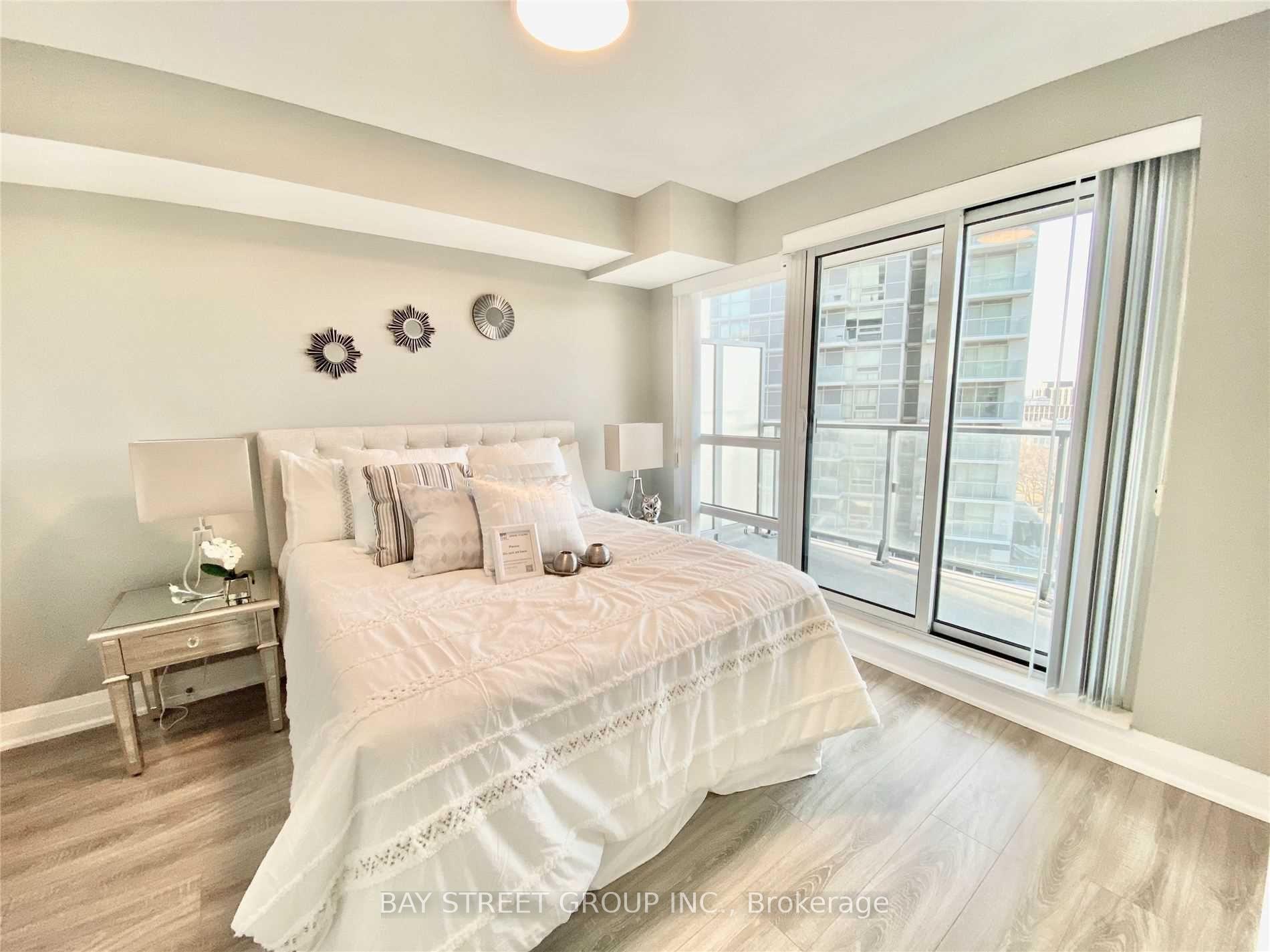 Photo 11 of Unit 801, 2015 Sheppard Avenue E, North York, Henry Farm — HOMEH