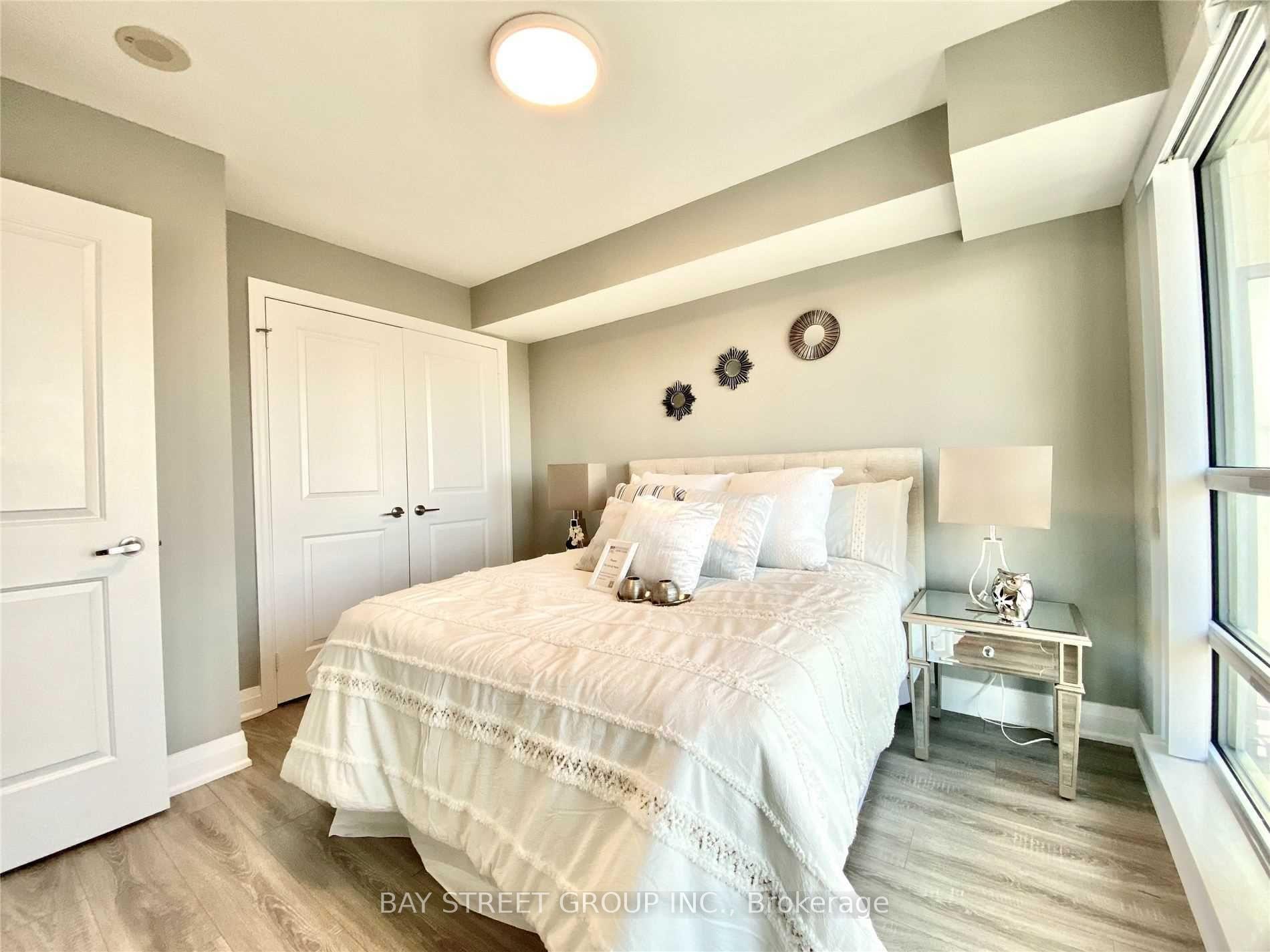 Photo 13 of Unit 801, 2015 Sheppard Avenue E, North York, Henry Farm — HOMEH