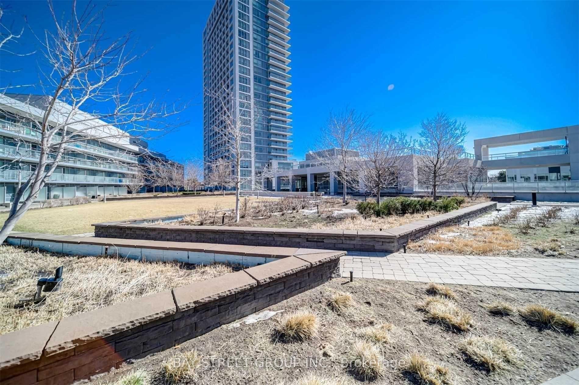 Photo 30 of Unit 801, 2015 Sheppard Avenue E, North York, Henry Farm — HOMEH