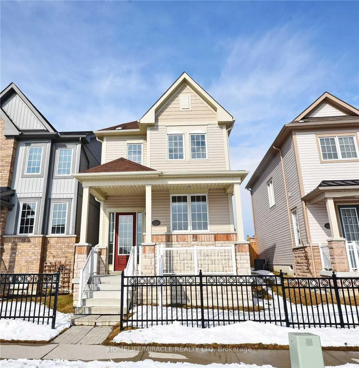 Photo 2 of 112 Mcbride Avenue, Clarington, Bowmanville — HOMEH