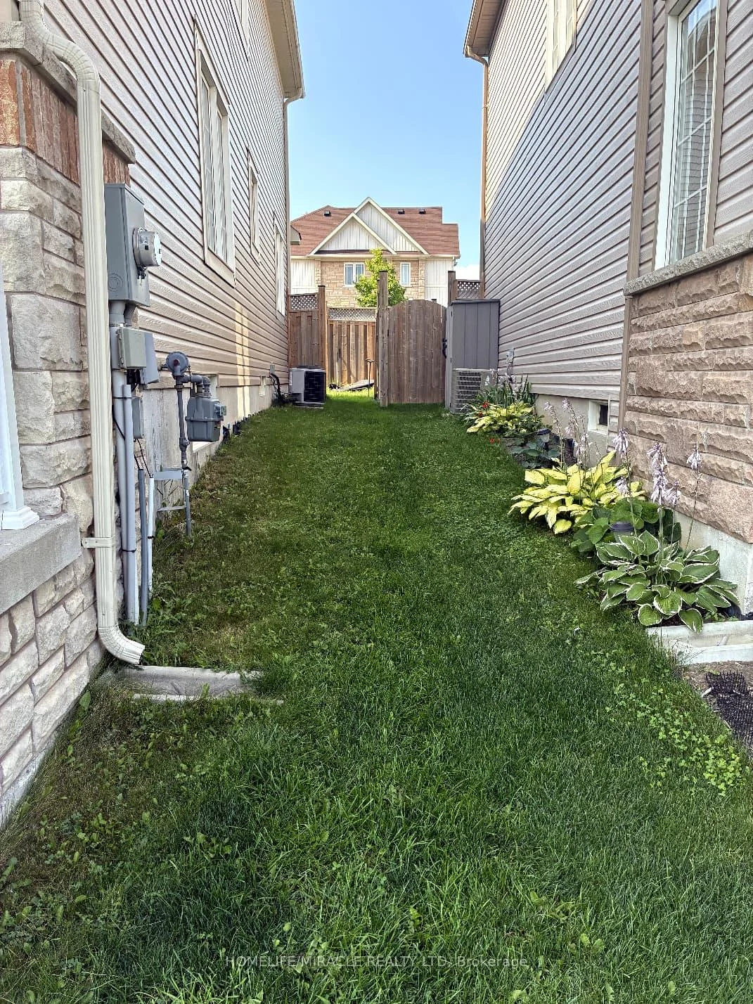 Photo 50 of 112 Mcbride Avenue, Clarington, Bowmanville — HOMEH