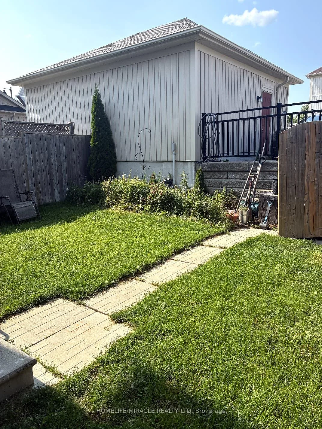 Photo 51 of 112 Mcbride Avenue, Clarington, Bowmanville — HOMEH